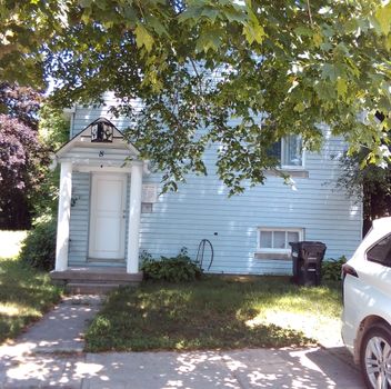 Residential Freehold 8 Richmond Street W New Tecumseth For {
  "AboveGradeFinishedArea": 0,
  "AboveGradeFinishedAreaSource": "",
  "AboveGradeFinishedAreaUnits": "",
  "Acreage": "",
  "Active": true,
  "Address": "8 Richmond Street W",
  "AirConditioning": "None",
  "AirConditioningYN": false,
  "Amps": "",
  "Appliances": "",
  "ApproxAge": "",
  "ApproxSquareFootage": "1500-2000",
  "Area": "Simcoe",
  "AssessmentYear": "",
  "AssignmentYN": false,
  "AssociationAmenities": "",
  "AssociationFee": "",
  "AssociationFeeIncludes": "",
  "AssociationName": "",
  "AssociationYN": false,
  "Balcony": "",
  "Basement": "Development Potential, Full",
  "BasementYN": false,
  "BathroomsFull": 0,
  "BathroomsHalf": 0,
  "Bedrooms": 0,
  "BedroomsDisplay": "0",
  "BedroomsPlus": 0,
  "BedroomsTotal": 0,
  "BelowGradeFinishedArea": 0,
  "BelowGradeFinishedAreaSource": "",
  "BelowGradeFinishedAreaUnits": "",
  "Board": "Toronto Regional Real Estate Board",
  "BuilderName": "",
  "BuildingAreaTotal": "",
  "BuildingAreaUnits": "",
  "BuildingName": "",
  "BusinessName": "",
  "BusinessType": "",
  "BuyerAgencyCompensation": "2.5%",
  "BuyerAgencyCompensationType": "",
  "BuyerAgentAOR": "",
  "BuyerAgentEmail": "",
  "BuyerAgentFullName": "",
  "BuyerAgentId": "",
  "BuyerAgentMlsId": "",
  "BuyerAgentPhone": "",
  "BuyerOfficeId": "",
  "BuyerOfficeMlsId": "",
  "BuyerOfficeName": "",
  "BuyerOfficePhone": "",
  "CarportSpaces": 0,
  "Category": "MLS",
  "ChattelsYN": false,
  "City": "New Tecumseth",
  "ClassSearch": "Residential",
  "CoListAgentDesignation": "",
  "CoListAgentEmail": "",
  "CoListAgentID": "9621066",
  "CoListAgentMLSID": "9621066",
  "CoListAgentName": "VALERIE HODGES-ROUTLEDGE, SRES, Salesperson",
  "CoListAgentPhone": "",
  "CoListOfficeID": "248515",
  "CoListOfficeMLSID": "248515",
  "CoListOfficeName": "CENTURY 21 HERITAGE GROUP LTD.",
  "CommercialCondoFee": "",
  "CommercialCondoFeeFrequency": "",
  "CommercialCondoFees": "",
  "Commission": "2.5%",
  "Community": "Tottenham",
  "CommunityFeatures": "",
  "Condition": "",
  "ConditionalExpiryDate": "2026-02-28T00:00:00",
  "ConditionOfSale": "",
  "CondoCorpNumber": "",
  "ConsentToAdvertiseYN": true,
  "ConstructionMaterials": "Aluminum Siding",
  "ContactAfterExpiryYN": false,
  "ContractDate": "2025-11-08T00:00:00",
  "Cooling": "None",
  "CoolingYN": false,
  "Country": "",
  "CoverPhoto": "https://media.remarketer.ca/PROPTX/N12525290-1.jpg?tr=di-propertynoimage_pj5ksb5iM,f-jpg,q-90",
  "CrossStreet": "Queen Street South, Richmond Street West",
  "DaysOnMarket": 44,
  "DepositRequired": "",
  "Directions": "Queen Street South to Richmond Street West",
  "Disclosures": "",
  "DisplayAddress": "8 Richmond Street W",
  "DisplayAddressYN": true,
  "DistributeToInternetYN": true,
  "Drive": "",
  "Electric": "Yes",
  "ElectricExpense": "",
  "ElectricOnPropertyYN": false,
  "ElectricYN": true,
  "ElementarySchool": "",
  "ElevatorYN": false,
  "Exclusions": "All Masonic regalia and props, fixtures belonging to the Tottenham Lodge No.467 G.R.C.",
  "Expenses": "",
  "ExpiryDate": "2026-03-19T00:00:00",
  "Exposure": "",
  "Exterior": "",
  "ExteriorFeatures": "",
  "Extras": "",
  "FamilyRoom": "",
  "FireplaceTotal": 0,
  "FireplaceYN": false,
  "Flooring": "",
  "FloorPlans": "",
  "FoundationDetails": "Block",
  "Franchise": "",
  "FranchiseYN": false,
  "FurnishedYN": false,
  "GarageSpaces": 0,
  "GarageType": "None",
  "GarageYN": false,
  "GasYN": true,
  "Geometry": {
    "lon": -79.806454,
    "lat": 44.021499
  },
  "GymYN": false,
  "HeatingYN": false,
  "HeatSource": "Gas",
  "HeatType": "Forced Air",
  "HighSchool": "",
  "HoldoverDays": "60",
  "id": "N12525290_PROPTX",
  "IDX": "Y",
  "IDXYN": true,
  "Inclusions": "Stove, Fridge, Hot Water Tank",
  "InteriorFeatures": "None",
  "Kitchens": 1,
  "KitchensPlus": 0,
  "LandLeaseAmount": "",
  "LandLeaseYN": false,
  "LastStatus": "Sc",
  "Latitude": 44.021499,
  "LaundryFeatures": "",
  "LaundryLevel": "",
  "Lease": "",
  "LeaseAgreement": "",
  "LeaseAgreementYN": false,
  "LeaseFrequency": "",
  "LeaseTerm": "",
  "LegalDescription": "",
  "Level": "",
  "ListAgentDesignation": "",
  "ListAgentEmail": "",
  "ListAgentID": "9569032",
  "ListAgentMLSID": "9569032",
  "ListAgentName": "KEN PRATT, Salesperson",
  "ListAgentPhone": "",
  "ListAOR": "Toronto Regional Real Estate Board",
  "ListBrokerage": "CENTURY 21 HERITAGE GROUP LTD.",
  "ListingEntryDate": "2025-11-08T15:08:27",
  "ListingId": "N12525290",
  "ListingKey": "N12525290",
  "ListOfficeID": "248515",
  "ListOfficeMLSID": "248515",
  "ListOfficePhone": "",
  "ListPrice": 599000,
  "ListPricePerUnit": 0,
  "ListPriceUnit": "",
  "LivingArea": "1500-2000",
  "LivingAreaSource": "",
  "LivingAreaUnits": "",
  "Locker": "",
  "Longitude": -79.806454,
  "LotDepth": 132,
  "LotFeatures": "",
  "LotFront": 66,
  "LotIrregularities": "",
  "LotShape": "Rectangular",
  "LotSizeArea": "",
  "LotSizeAreaUnits": "",
  "LotSizeCode": "Feet",
  "LotSizeDimensions": "",
  "Maintenance": "",
  "Media": [],
  "MediaChangeTimestamp": "2025-11-08T15:08:27",
  "MLS": "N12525290",
  "MLSLastStatus": "Sold Conditional",
  "MLSNumber": "N12525290",
  "MLSStatus": "Sold Conditional",
  "Municipality": "New Tecumseth",
  "MunicipalityDistrict": "New Tecumseth",
  "NewConstructionYN": false,
  "NumberOfBuildings": 0,
  "NumberOfUnitsTotal": 0,
  "OccupantType": "Vacant",
  "OpenHouses": [],
  "OpenHouseYN": false,
  "OriginalPrice": 599000,
  "OwnershipType": "",
  "ParcelNumber": "",
  "ParkingIncludedYN": false,
  "ParkingSpaces": 0,
  "PaymentFrequency": "",
  "PaymentMethod": "",
  "PetsPermitted": "",
  "PetsPermittedYN": false,
  "PhotoCount": 6,
  "PictureYN": false,
  "PoolFeatures": "None",
  "PoolYN": true,
  "PossessionDate": "2026-01-16",
  "PostalCode": "L0G 1W0",
  "PreviousListPrice": 0,
  "PriceChange": false,
  "PriorMlsStatus": "New",
  "PrivateEntrance": "",
  "PrivateEntranceYN": false,
  "PrivateRemarks": "The Building is being sold as is, and the Trustees do not warranty the usage or chattels and fixtures. Buyers to do their only due diligence. Due to the sensitivity of the nature of the Lodge Regalia, Buyers can inspect the property from outside but the listing agent must be present for any serious buyers to view the interior of the building. No exceptions.",
  "PropertyAttachedYN": false,
  "PropertyCondition": "",
  "PropertyFeatures": "Greenbelt/Conservation, Lake/Pond, Level, Place Of Worship, Rec./Commun.Centre, School",
  "PropertyManagementCompany": "",
  "PropertyStyleSearch": "Other",
  "PropertySubType": "Detached",
  "PropertySubTypeSearch": "Single Family",
  "PropertyType": "Residential Freehold",
  "PropertyTypeSearch": "Residential",
  "Province": "ON",
  "PublicRemarks": "Exciting Redevelopment Opportunity in the Village of Tottenham! Discover the potential of this unique property-a raised bungalow-style meeting hall tucked away on a quiet dead-end road, right beside the TransCanada Trail and the Tottenham Conservation Area. Enjoy the perfect blend of privacy and convenience, with a large, wide-frontage lot located in a residential area that directly borders Tottenham's charming downtown core. Originally built over 70 years ago as an A.F. & A.M. Masonic Lodge, the building includes a main gathering hall and a basement with a washroom and additional meeting space. With the Ontario Government's focus on community intensification, this Low Rise Residential-zoned property offers excellent redevelopment possibilities. The site is fully serviced with municipal water, sewers, and natural gas-making it an ideal spot for your next building project.",
  "RemarksForClients": "Exciting Redevelopment Opportunity in the Village of Tottenham! Discover the potential of this unique property-a raised bungalow-style meeting hall tucked away on a quiet dead-end road, right beside the TransCanada Trail and the Tottenham Conservation Area. Enjoy the perfect blend of privacy and convenience, with a large, wide-frontage lot located in a residential area that directly borders Tottenham's charming downtown core. Originally built over 70 years ago as an A.F. & A.M. Masonic Lodge, the building includes a main gathering hall and a basement with a washroom and additional meeting space. With the Ontario Government's focus on community intensification, this Low Rise Residential-zoned property offers excellent redevelopment possibilities. The site is fully serviced with municipal water, sewers, and natural gas-making it an ideal spot for your next building project.",
  "Restricted": false,
  "RetirementYN": false,
  "RoadFrontageType": "",
  "RoadSurfaceType": "",
  "RollNumber": "",
  "Roof": "Asphalt Shingle",
  "Rooms": [],
  "RoomsAboveGrade": 2,
  "RoomsBelowGrade": 3,
  "RoomsTotal": 0,
  "RoomsYN": false,
  "RTimestampSql": "2026-03-01T20:13:27.14",
  "SaleLease": "Sale",
  "SalesBrochure": "",
  "Sauna": "",
  "SaunaYN": false,
  "Sewers": "Sewer",
  "ShowingInstruction": "See Brokerage Remarks, Showing System, List Brokerage, List Salesperson",
  "SignOnPropertyYN": false,
  "Sold": false,
  "SoldPrice": 0,
  "Source": "PROPTX",
  "SourceSystemID": "A00001796",
  "SpaFeatures": "",
  "SpaYN": false,
  "SPLP": 100,
  "SqFtRangeMax": 2000,
  "SqFtRangeMin": 1500,
  "SqFtTotal": 0,
  "StandardStatus": "Pending",
  "Status": "A",
  "Stories": "",
  "StoriesTotal": "",
  "StreetAbbreviation": "",
  "StreetDirection": "W",
  "StreetName": "Richmond",
  "StreetNumber": "8",
  "StreetSuffix": "Street",
  "StreetSuffixCode": "",
  "StructureType": "",
  "Style": "Other",
  "SubLeaseYN": false,
  "Summary": "listingkey:N12525290 | mls_number:N12525290 | address:8 Richmond Street W, New Tecumseth, ON L0G 1W0 | community:Tottenham | property_type:Residential Freehold | property_subtype:Detached | building_type:Detached | building_style:Other | list_price:599000 | list_date:11/8/2025 3:08:27 PM | sold_price:0 | bed:0 | bath:1 | active:True | sold:False | source:PROPTX | transaction:Sale | listing_office:CENTURY 21 HERITAGE GROUP LTD. | thumbnail:https://media.remarketer.ca/PROPTX/N12525290-1.jpg?tr=di-propertynoimage_pj5ksb5iM,f-jpg,w-600,h-600,q-90,c-maintain_ratio,fo-center",
  "SurveyType": "Unknown",
  "SurveyYear": "",
  "SurveyYN": false,
  "TaxAssessedValue": "328000",
  "Taxes": 3542.49,
  "TaxLegalDescription": "LT 9 N/S RICHMOND ST PL 281 ; NEW TECUMSETH",
  "TaxYear": "2025",
  "TenantPays": "",
  "Thumbnail": "https://media.remarketer.ca/PROPTX/N12525290-1.jpg?tr=di-propertynoimage_pj5ksb5iM,f-jpg,w-600,h-600,q-90,c-maintain_ratio,fo-center",
  "TimeShareYN": false,
  "TimestampSql": "2026-01-22T19:40:39",
  "TMI": "",
  "TotalArea": "",
  "TotalAreaUnit": "",
  "TotalParkingSpaces": 0,
  "Type": "Detached",
  "TypeSearch": "Detached",
  "UFFI": "No",
  "UnitNumber": "",
  "Units": "",
  "UnparsedAddress": "8 Richmond Street W, New Tecumseth, ON L0G 1W0",
  "Use": "",
  "Utilities": "",
  "UtilityExpenses": "",
  "View": "",
  "VirtualTour3DURL": "",
  "VirtualTourURL": "http://www.8Richmond.com/",
  "VirtualTourURLUnbranded": "http://www.8Richmond.com/unbranded",
  "Volts": "",
  "Warranty": "",
  "WarrantyYN": false,
  "Washrooms": 1,
  "Water": "Municipal",
  "WaterBodyName": "",
  "WaterBodyType": "",
  "WaterExpense": "",
  "Waterfront": "",
  "WaterFrontage": "",
  "WaterFrontageFt": "",
  "WaterfrontYN": false,
  "WaterIncluded": "",
  "WaterSupplyTypes": "Municipal",
  "WaterView": "",
  "WaterYN": true,
  "WellCapacity": "",
  "WellCapacityUnits": "",
  "WellDepth": "",
  "WellDepthUnits": "",
  "Winterized": "",
  "YearBuilt": "",
  "Zoning": "Low Rise Residential"
}.(string)property[