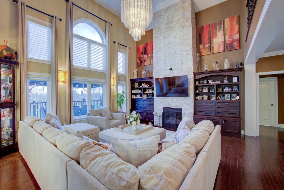 img-gallery