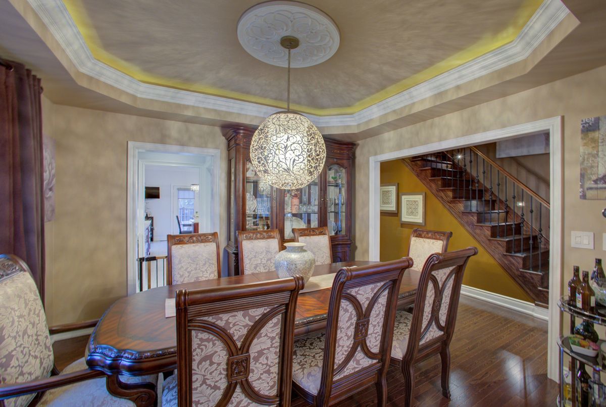 img-gallery