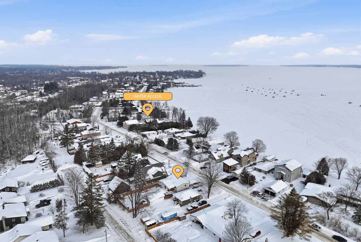 920 Barry Avenue 920 Barry Avenue Innisfil