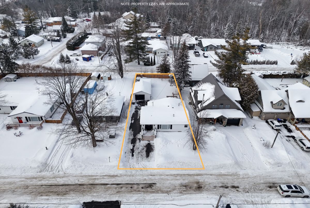 920 Barry Avenue 920 Barry Avenue Innisfil