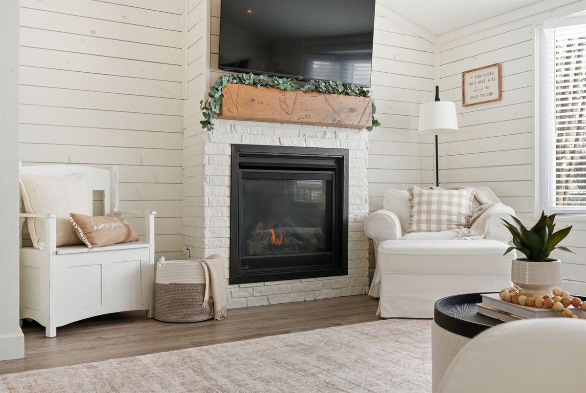 920 Barry Avenue 920 Barry Avenue Innisfil