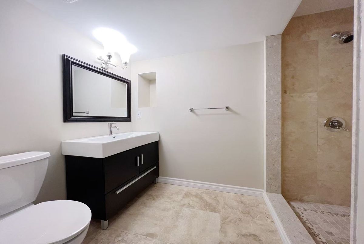 33 Oakmoor Lane 33 Oakmoor Lane Markham