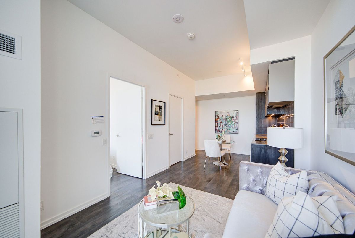 1712-1000 Portage Parkway 1712-1000 Portage Parkway Vaughan
