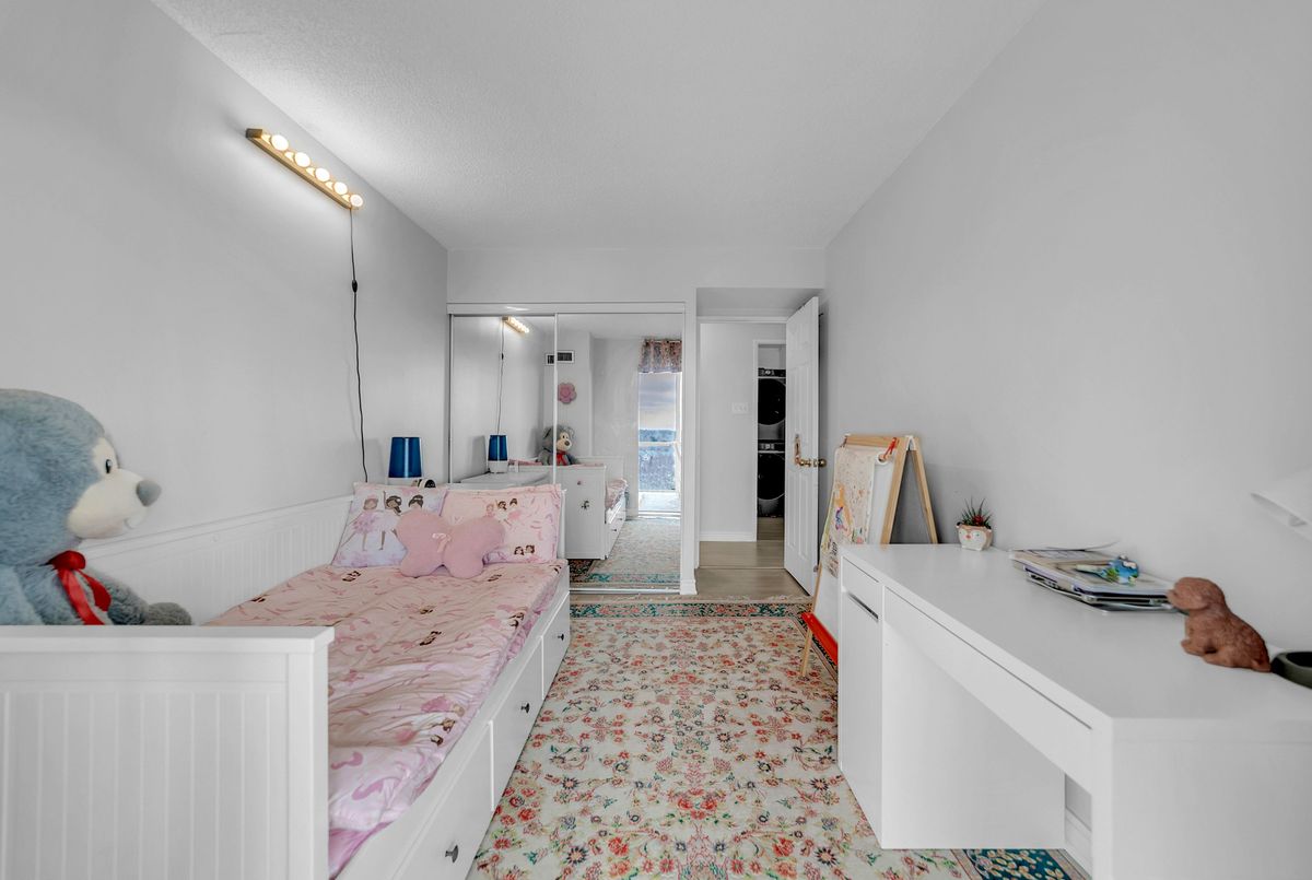 806-30 Harding Boulevard W 806-30 Harding Boulevard W Richmond Hill