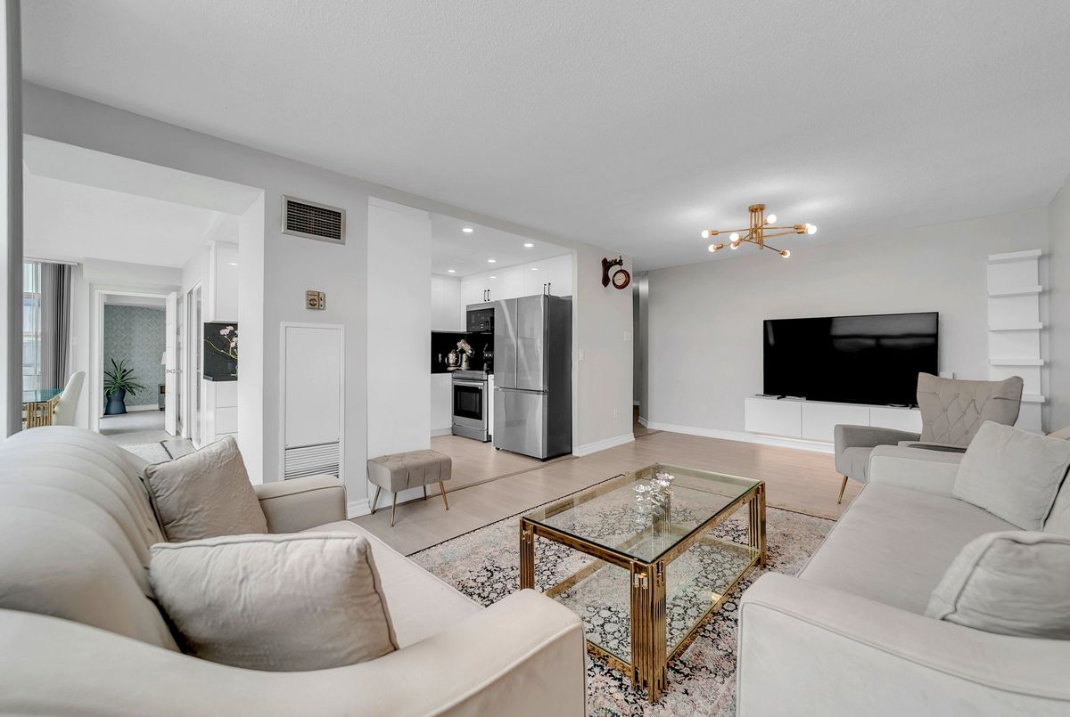 806-30 Harding Boulevard W 806-30 Harding Boulevard W Richmond Hill