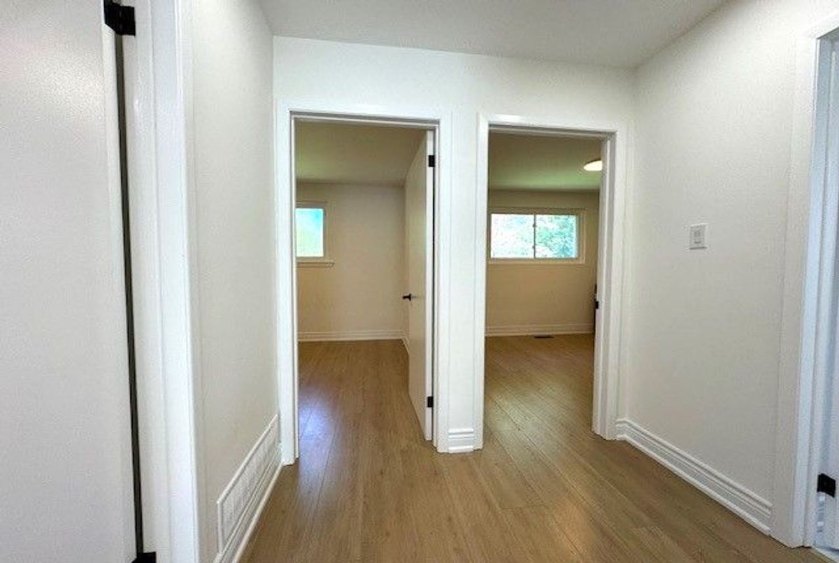 Main Floor-8 Devins Drive Main Floor-8 Devins Drive Aurora