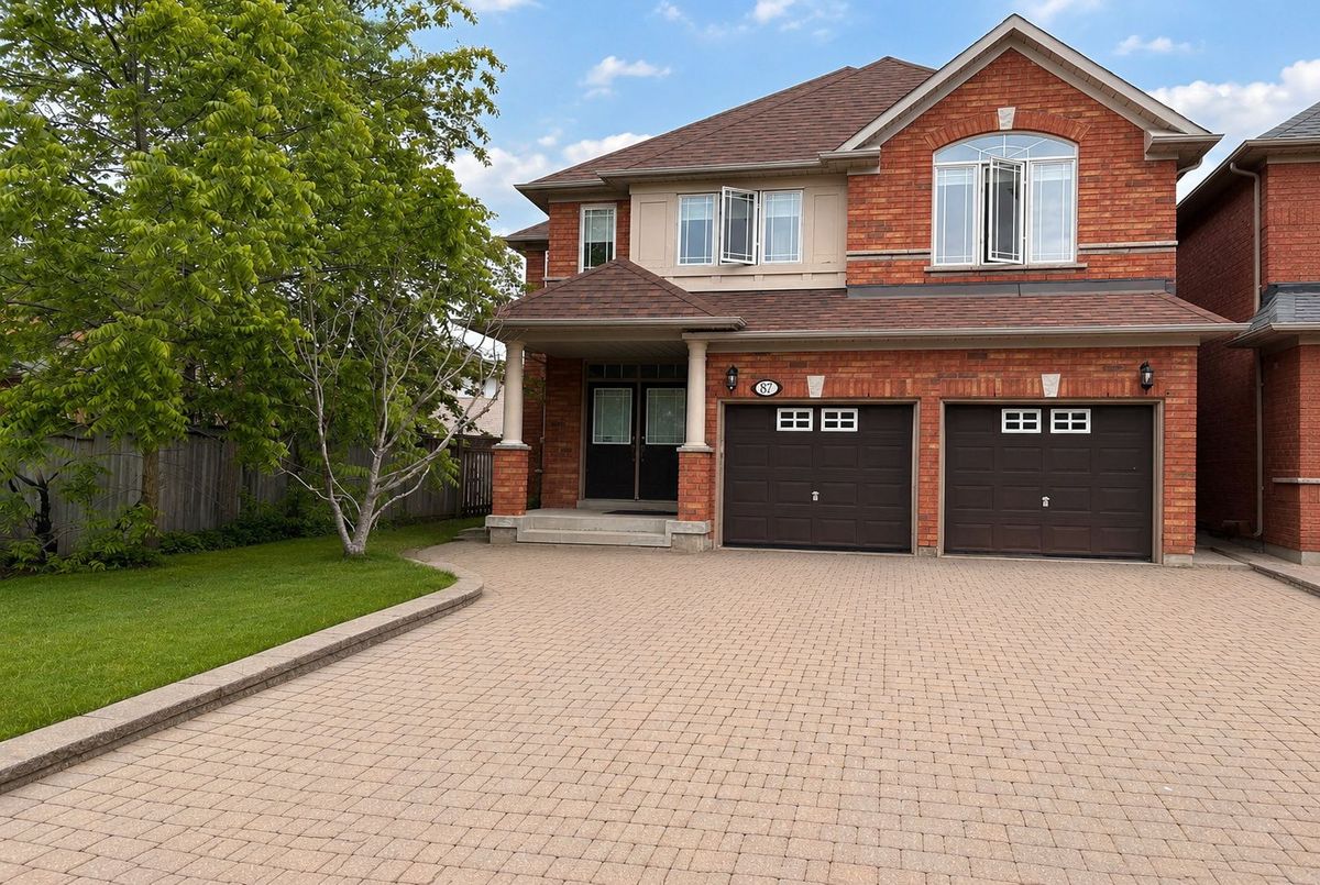 87 Estate Garden Drive 87 Estate Garden Drive Richmond Hill
