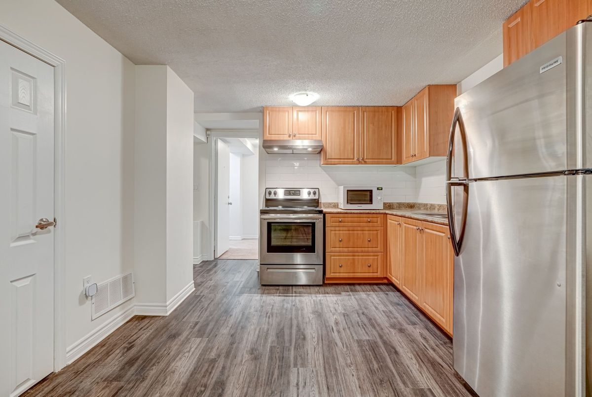 Bsmt-29 Madsen Crescent Bsmt-29 Madsen Crescent Markham