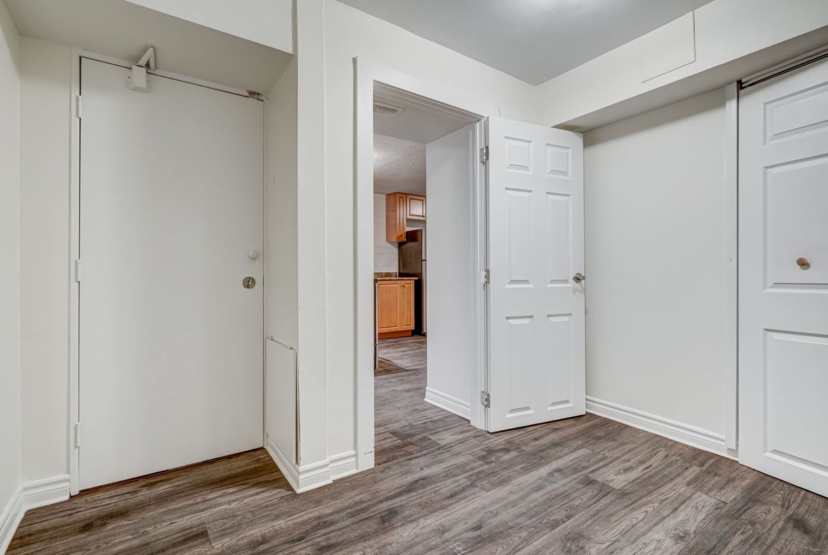Bsmt-29 Madsen Crescent Bsmt-29 Madsen Crescent Markham