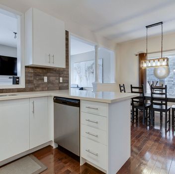 Residential Freehold 506 Foxcroft Boulevard Newmarket For {
  "AboveGradeFinishedArea": 0,
  "AboveGradeFinishedAreaSource": "",
  "AboveGradeFinishedAreaUnits": "",
  "Acreage": "",
  "Active": false,
  "Address": "506 Foxcroft Boulevard",
  "AirConditioning": "Central Air",
  "AirConditioningYN": false,
  "Amps": "",
  "Appliances": "",
  "ApproxAge": "",
  "ApproxSquareFootage": "1500-2000",
  "Area": "York",
  "AssessmentYear": "",
  "AssignmentYN": false,
  "AssociationAmenities": "",
  "AssociationFee": "",
  "AssociationFeeIncludes": "",
  "AssociationName": "",
  "AssociationYN": false,
  "Balcony": "",
  "Basement": "Full, Unfinished",
  "BasementYN": false,
  "BathroomsFull": 0,
  "BathroomsHalf": 0,
  "Bedrooms": 3,
  "BedroomsDisplay": "3",
  "BedroomsPlus": 0,
  "BedroomsTotal": 3,
  "BelowGradeFinishedArea": 0,
  "BelowGradeFinishedAreaSource": "",
  "BelowGradeFinishedAreaUnits": "",
  "Board": "Toronto Regional Real Estate Board",
  "BuilderName": "",
  "BuildingAreaTotal": "",
  "BuildingAreaUnits": "",
  "BuildingName": "",
  "BusinessName": "",
  "BusinessType": "",
  "BuyerAgencyCompensation": "2.5 PLUS HST",
  "BuyerAgencyCompensationType": "",
  "BuyerAgentAOR": "",
  "BuyerAgentEmail": "",
  "BuyerAgentFullName": "",
  "BuyerAgentId": "",
  "BuyerAgentMlsId": "",
  "BuyerAgentPhone": "",
  "BuyerOfficeId": "",
  "BuyerOfficeMlsId": "",
  "BuyerOfficeName": "",
  "BuyerOfficePhone": "",
  "CarportSpaces": 0,
  "Category": "MLS",
  "ChattelsYN": false,
  "City": "Newmarket",
  "ClassSearch": "Residential",
  "ClosedDate": "2026-08-26T00:00:00",
  "CoListAgentDesignation": "",
  "CoListAgentEmail": "",
  "CoListAgentID": "9585882",
  "CoListAgentMLSID": "9585882",
  "CoListAgentName": "MAIS ACCARDI, Salesperson",
  "CoListAgentPhone": "",
  "CoListOfficeID": "087000",
  "CoListOfficeMLSID": "087000",
  "CoListOfficeName": "REMAX YOUR COMMUNITY REALTY",
  "CommercialCondoFee": "",
  "CommercialCondoFeeFrequency": "",
  "CommercialCondoFees": "",
  "Commission": "2.5 PLUS HST",
  "Community": "Stonehaven-Wyndham",
  "CommunityFeatures": "",
  "Condition": "",
  "ConditionalExpiryDate": "0001-01-01T00:00:00",
  "ConditionOfSale": "",
  "CondoCorpNumber": "",
  "ConsentToAdvertiseYN": true,
  "ConstructionMaterials": "Brick",
  "ContactAfterExpiryYN": false,
  "ContractDate": "2026-04-30T00:00:00",
  "Cooling": "Central Air",
  "CoolingYN": false,
  "Country": "CA",
  "CoverPhoto": "https://media.remarketer.ca/PROPTX/N13064924-1.jpg?tr=di-propertynoimage_pj5ksb5iM,f-jpg,q-90",
  "CrossStreet": "Leslie / Mulock",
  "DaysOnMarket": 50,
  "DepositRequired": "",
  "Directions": "Leslie / Mulock",
  "Disclosures": "",
  "DisplayAddress": "506 Foxcroft Boulevard",
  "DisplayAddressYN": true,
  "DistributeToInternetYN": true,
  "Drive": "",
  "Electric": "",
  "ElectricExpense": "",
  "ElectricOnPropertyYN": false,
  "ElectricYN": false,
  "ElementarySchool": "",
  "ElevatorYN": false,
  "Exclusions": "Telus Alarm System, Telus Door Bell, (Telus Thermostat, Original Thermostat Will Be Re-Installed)",
  "Expenses": "",
  "ExpiryDate": "2026-08-31T00:00:00",
  "Exposure": "",
  "Exterior": "",
  "ExteriorFeatures": "",
  "Extras": "",
  "FamilyRoom": "",
  "FireplaceTotal": 0,
  "FireplaceYN": true,
  "Flooring": "",
  "FloorPlans": "",
  "FoundationDetails": "Concrete",
  "Franchise": "",
  "FranchiseYN": false,
  "FurnishedYN": false,
  "GarageSpaces": 1,
  "GarageType": "Built-In",
  "GarageYN": true,
  "GasYN": false,
  "Geometry": {
    "lat": 44.0463,
    "lon": -79.4303
  },
  "GymYN": false,
  "HeatingYN": false,
  "HeatSource": "Gas",
  "HeatType": "Forced Air",
  "HighSchool": "",
  "HoldoverDays": "60",
  "id": "N13064924_PROPTX",
  "IDX": "Y",
  "IDXYN": true,
  "Inclusions": "All Existing S/S Appliances, Fridge, Stove, Dishwasher, Washer, Dryer. TV Brackets Only, Speakers, Window Coverings, Electric Light Fixtures, GDO, Cold Cellar, Chest Freezer In Basement, RI-Central Vac.",
  "InteriorFeatures": "Carpet Free",
  "Kitchens": 1,
  "KitchensPlus": 0,
  "LandLeaseAmount": "",
  "LandLeaseYN": false,
  "LastStatus": "Sld",
  "Latitude": 44.0463,
  "LaundryFeatures": "",
  "LaundryLevel": "Upper Level",
  "Lease": "",
  "LeaseAgreement": "",
  "LeaseAgreementYN": false,
  "LeaseFrequency": "",
  "LeaseTerm": "",
  "LegalDescription": "",
  "Level": "",
  "ListAgentDesignation": "",
  "ListAgentEmail": "",
  "ListAgentID": "1127034",
  "ListAgentMLSID": "1127034",
  "ListAgentName": "PHILIP ACCARDI, Salesperson",
  "ListAgentPhone": "",
  "ListAOR": "Toronto Regional Real Estate Board",
  "ListBrokerage": "REMAX YOUR COMMUNITY REALTY",
  "ListingEntryDate": "2026-04-30T19:23:34",
  "ListingId": "N13064924",
  "ListingKey": "N13064924",
  "ListOfficeID": "087000",
  "ListOfficeMLSID": "087000",
  "ListOfficePhone": "",
  "ListPrice": 935800,
  "ListPricePerUnit": 0,
  "ListPriceUnit": "",
  "LivingArea": "1500-2000",
  "LivingAreaSource": "",
  "LivingAreaUnits": "",
  "Locker": "",
  "Longitude": -79.4303,
  "LotDepth": 97.56,
  "LotFeatures": "",
  "LotFront": 25.12,
  "LotIrregularities": "",
  "LotShape": "",
  "LotSizeArea": "",
  "LotSizeAreaUnits": "SquareMeters",
  "LotSizeCode": "Feet",
  "LotSizeDimensions": "",
  "Maintenance": "",
  "Media": [
    {
      "id": "21060191-a667-4db7-b713-eb84f5ee23e3-nw_PROPTX",
      "ListingId": "N13064924",
      "ListingKey": "N13064924",
      "MediaId": "21060191-a667-4db7-b713-eb84f5ee23e3-nw",
      "ModificationTimestamp": "2026-06-04T14:54:06",
      "MediaOrder": 1,
      "Active": true,
      "MediaSize": "",
      "ResourceName": "Property",
      "ClassName": "ResidentialFree",
      "MediaDescription": "",
      "PreferredPhotoYN": true,
      "WaterMarkYN": false,
      "MediaName": "",
      "MediaCategory": "Photo",
      "MediaHTML": "",
      "MediaType": "image/jpeg",
      "MediaUrl": "https://trreb-image.ampre.ca/GbpZE9KP_NIn9jtAZGUjdJG0sllloUSCLrorGUt8sLM/rs:fit:3840:3840/L3RycmViL2xpc3RpbmdzLzQzLzQ2Lzg1LzU4L3AvMjEwNjAxOTEtYTY2Ny00ZGI3LWI3MTMtZWI4NGY1ZWUyM2UzLmpwZw.jpg",
      "MediaWidth": "1023",
      "MediaHeight": "1537",
      "MediaStatus": "Active",
      "Source": "PROPTX",
      "OriginatingSystemName": "",
      "RTimestampSql": "2026-06-04T15:06:03.493"
    },
    {
      "id": "3aba0dc9-61d9-48d6-b731-7d00943aa1ee-nw_PROPTX",
      "ListingId": "N13064924",
      "ListingKey": "N13064924",
      "MediaId": "3aba0dc9-61d9-48d6-b731-7d00943aa1ee-nw",
      "ModificationTimestamp": "2026-06-04T14:54:07",
      "MediaOrder": 2,
      "Active": true,
      "MediaSize": "",
      "ResourceName": "Property",
      "ClassName": "ResidentialFree",
      "MediaDescription": "",
      "PreferredPhotoYN": false,
      "WaterMarkYN": false,
      "MediaName": "",
      "MediaCategory": "Photo",
      "MediaHTML": "",
      "MediaType": "image/jpeg",
      "MediaUrl": "https://trreb-image.ampre.ca/2dp2vWEFB3PdpUzuqjoPWJdNC1AKopFD12q-d5p6_iQ/rs:fit:3840:3840/L3RycmViL2xpc3RpbmdzLzQzLzQ2Lzg1LzU4L3AvM2FiYTBkYzktNjFkOS00OGQ2LWI3MzEtN2QwMDk0M2FhMWVlLmpwZw.jpg",
      "MediaWidth": "1129",
      "MediaHeight": "1393",
      "MediaStatus": "Active",
      "Source": "PROPTX",
      "OriginatingSystemName": "",
      "RTimestampSql": "2026-06-04T15:06:03.517"
    },
    {
      "id": "22e80247-f23a-46cc-b00e-222b3142700d-nw_PROPTX",
      "ListingId": "N13064924",
      "ListingKey": "N13064924",
      "MediaId": "22e80247-f23a-46cc-b00e-222b3142700d-nw",
      "ModificationTimestamp": "2026-06-04T14:55:22",
      "MediaOrder": 3,
      "Active": true,
      "MediaSize": "",
      "ResourceName": "Property",
      "ClassName": "ResidentialFree",
      "MediaDescription": "",
      "PreferredPhotoYN": false,
      "WaterMarkYN": false,
      "MediaName": "",
      "MediaCategory": "Photo",
      "MediaHTML": "",
      "MediaType": "image/jpeg",
      "MediaUrl": "https://trreb-image.ampre.ca/f7S8gw2Kv_8JEeRvN6Fxp5J9w750izYUBJq4s4WDUJQ/rs:fit:3840:3840/L3RycmViL2xpc3RpbmdzLzQzLzQ2Lzg1LzU4L3AvMjJlODAyNDctZjIzYS00NmNjLWIwMGUtMjIyYjMxNDI3MDBkLmpwZw.jpg",
      "MediaWidth": "1024",
      "MediaHeight": "1536",
      "MediaStatus": "Active",
      "Source": "PROPTX",
      "OriginatingSystemName": "",
      "RTimestampSql": "2026-06-04T15:06:14.357"
    },
    {
      "id": "d5d8b085-26f2-4754-a1a0-5a69a746cc93-nw_PROPTX",
      "ListingId": "N13064924",
      "ListingKey": "N13064924",
      "MediaId": "d5d8b085-26f2-4754-a1a0-5a69a746cc93-nw",
      "ModificationTimestamp": "2026-06-04T14:56:48",
      "MediaOrder": 4,
      "Active": true,
      "MediaSize": "",
      "ResourceName": "Property",
      "ClassName": "ResidentialFree",
      "MediaDescription": "",
      "PreferredPhotoYN": false,
      "WaterMarkYN": false,
      "MediaName": "",
      "MediaCategory": "Photo",
      "MediaHTML": "",
      "MediaType": "image/jpeg",
      "MediaUrl": "https://trreb-image.ampre.ca/fM98IWJEpRIRj8oKK-BnU-3fKjnVWRW-u_qKNMBFdKg/rs:fit:3840:3840/L3RycmViL2xpc3RpbmdzLzQzLzQ2Lzg1LzU4L3AvZDVkOGIwODUtMjZmMi00NzU0LWExYTAtNWE2OWE3NDZjYzkzLmpwZw.jpg",
      "MediaWidth": "1536",
      "MediaHeight": "1024",
      "MediaStatus": "Active",
      "Source": "PROPTX",
      "OriginatingSystemName": "",
      "RTimestampSql": "2026-06-04T15:06:20.107"
    },
    {
      "id": "22eacded-f35d-426e-8267-6882ecc3513a-nw_PROPTX",
      "ListingId": "N13064924",
      "ListingKey": "N13064924",
      "MediaId": "22eacded-f35d-426e-8267-6882ecc3513a-nw",
      "ModificationTimestamp": "2026-06-04T14:56:49",
      "MediaOrder": 5,
      "Active": true,
      "MediaSize": "",
      "ResourceName": "Property",
      "ClassName": "ResidentialFree",
      "MediaDescription": "",
      "PreferredPhotoYN": false,
      "WaterMarkYN": false,
      "MediaName": "",
      "MediaCategory": "Photo",
      "MediaHTML": "",
      "MediaType": "image/jpeg",
      "MediaUrl": "https://trreb-image.ampre.ca/TgtYgwlDxSQUvOj9rMrSbsKUZfQTp3vv6K9EtC7e_MY/rs:fit:3840:3840/L3RycmViL2xpc3RpbmdzLzQzLzQ2Lzg1LzU4L3AvMjJlYWNkZWQtZjM1ZC00MjZlLTgyNjctNjg4MmVjYzM1MTNhLmpwZw.jpg",
      "MediaWidth": "2592",
      "MediaHeight": "1728",
      "MediaStatus": "Active",
      "Source": "PROPTX",
      "OriginatingSystemName": "",
      "RTimestampSql": "2026-06-04T15:06:20.17"
    },
    {
      "id": "d83206b3-0e91-4881-8848-b764ed64e106-nw_PROPTX",
      "ListingId": "N13064924",
      "ListingKey": "N13064924",
      "MediaId": "d83206b3-0e91-4881-8848-b764ed64e106-nw",
      "ModificationTimestamp": "2026-06-04T14:56:49",
      "MediaOrder": 6,
      "Active": true,
      "MediaSize": "",
      "ResourceName": "Property",
      "ClassName": "ResidentialFree",
      "MediaDescription": "",
      "PreferredPhotoYN": false,
      "WaterMarkYN": false,
      "MediaName": "",
      "MediaCategory": "Photo",
      "MediaHTML": "",
      "MediaType": "image/jpeg",
      "MediaUrl": "https://trreb-image.ampre.ca/dnHNskov2APW15laIbQ_O68kXEm0NHrM0LCTbFgEuNg/rs:fit:3840:3840/L3RycmViL2xpc3RpbmdzLzQzLzQ2Lzg1LzU4L3AvZDgzMjA2YjMtMGU5MS00ODgxLTg4NDgtYjc2NGVkNjRlMTA2LmpwZw.jpg",
      "MediaWidth": "2592",
      "MediaHeight": "1728",
      "MediaStatus": "Active",
      "Source": "PROPTX",
      "OriginatingSystemName": "",
      "RTimestampSql": "2026-06-04T15:06:20.21"
    },
    {
      "id": "aace1039-e3e7-4d69-ae45-e08a264d3b5f-nw_PROPTX",
      "ListingId": "N13064924",
      "ListingKey": "N13064924",
      "MediaId": "aace1039-e3e7-4d69-ae45-e08a264d3b5f-nw",
      "ModificationTimestamp": "2026-06-04T14:56:49",
      "MediaOrder": 7,
      "Active": true,
      "MediaSize": "",
      "ResourceName": "Property",
      "ClassName": "ResidentialFree",
      "MediaDescription": "",
      "PreferredPhotoYN": false,
      "WaterMarkYN": false,
      "MediaName": "",
      "MediaCategory": "Photo",
      "MediaHTML": "",
      "MediaType": "image/jpeg",
      "MediaUrl": "https://trreb-image.ampre.ca/z_8fyEV4vctkXgrZ98wfu45TBfax51tClLLVcg5igxI/rs:fit:3840:3840/L3RycmViL2xpc3RpbmdzLzQzLzQ2Lzg1LzU4L3AvYWFjZTEwMzktZTNlNy00ZDY5LWFlNDUtZTA4YTI2NGQzYjVmLmpwZw.jpg",
      "MediaWidth": "2592",
      "MediaHeight": "1728",
      "MediaStatus": "Active",
      "Source": "PROPTX",
      "OriginatingSystemName": "",
      "RTimestampSql": "2026-06-04T15:06:20.23"
    },
    {
      "id": "273b3124-9511-43b6-87c5-8142646ec09d-nw_PROPTX",
      "ListingId": "N13064924",
      "ListingKey": "N13064924",
      "MediaId": "273b3124-9511-43b6-87c5-8142646ec09d-nw",
      "ModificationTimestamp": "2026-06-04T14:56:49",
      "MediaOrder": 8,
      "Active": true,
      "MediaSize": "",
      "ResourceName": "Property",
      "ClassName": "ResidentialFree",
      "MediaDescription": "",
      "PreferredPhotoYN": false,
      "WaterMarkYN": false,
      "MediaName": "",
      "MediaCategory": "Photo",
      "MediaHTML": "",
      "MediaType": "image/jpeg",
      "MediaUrl": "https://trreb-image.ampre.ca/k9rx1K9nYio6PdkEnG8SYJW4-DeF85ihajWHQZuLrdk/rs:fit:3840:3840/L3RycmViL2xpc3RpbmdzLzQzLzQ2Lzg1LzU4L3AvMjczYjMxMjQtOTUxMS00M2I2LTg3YzUtODE0MjY0NmVjMDlkLmpwZw.jpg",
      "MediaWidth": "2592",
      "MediaHeight": "1728",
      "MediaStatus": "Active",
      "Source": "PROPTX",
      "OriginatingSystemName": "",
      "RTimestampSql": "2026-06-04T15:06:20.25"
    },
    {
      "id": "9c755e1d-c19f-4753-84e8-2cc58faabc03-nw_PROPTX",
      "ListingId": "N13064924",
      "ListingKey": "N13064924",
      "MediaId": "9c755e1d-c19f-4753-84e8-2cc58faabc03-nw",
      "ModificationTimestamp": "2026-06-04T14:56:49",
      "MediaOrder": 9,
      "Active": true,
      "MediaSize": "",
      "ResourceName": "Property",
      "ClassName": "ResidentialFree",
      "MediaDescription": "",
      "PreferredPhotoYN": false,
      "WaterMarkYN": false,
      "MediaName": "",
      "MediaCategory": "Photo",
      "MediaHTML": "",
      "MediaType": "image/jpeg",
      "MediaUrl": "https://trreb-image.ampre.ca/J9iFwPZBn2Lk3BBuiLL6JS4f3PBm97UZkhWY7WE9yDw/rs:fit:3840:3840/L3RycmViL2xpc3RpbmdzLzQzLzQ2Lzg1LzU4L3AvOWM3NTVlMWQtYzE5Zi00NzUzLTg0ZTgtMmNjNThmYWFiYzAzLmpwZw.jpg",
      "MediaWidth": "2592",
      "MediaHeight": "1728",
      "MediaStatus": "Active",
      "Source": "PROPTX",
      "OriginatingSystemName": "",
      "RTimestampSql": "2026-06-04T15:06:20.293"
    },
    {
      "id": "e2a898c0-f60a-4f53-859f-b30ec7bd9e5a-nw_PROPTX",
      "ListingId": "N13064924",
      "ListingKey": "N13064924",
      "MediaId": "e2a898c0-f60a-4f53-859f-b30ec7bd9e5a-nw",
      "ModificationTimestamp": "2026-06-04T14:56:49",
      "MediaOrder": 10,
      "Active": true,
      "MediaSize": "",
      "ResourceName": "Property",
      "ClassName": "ResidentialFree",
      "MediaDescription": "",
      "PreferredPhotoYN": false,
      "WaterMarkYN": false,
      "MediaName": "",
      "MediaCategory": "Photo",
      "MediaHTML": "",
      "MediaType": "image/jpeg",
      "MediaUrl": "https://trreb-image.ampre.ca/hm3oT6LWleL-4uwtDbKYw4304QMxp03cwMT1oBVNN8g/rs:fit:3840:3840/L3RycmViL2xpc3RpbmdzLzQzLzQ2Lzg1LzU4L3AvZTJhODk4YzAtZjYwYS00ZjUzLTg1OWYtYjMwZWM3YmQ5ZTVhLmpwZw.jpg",
      "MediaWidth": "2592",
      "MediaHeight": "1728",
      "MediaStatus": "Active",
      "Source": "PROPTX",
      "OriginatingSystemName": "",
      "RTimestampSql": "2026-06-04T15:06:20.32"
    },
    {
      "id": "3a9c85a8-e8ef-4f88-9905-92d640f101ee-nw_PROPTX",
      "ListingId": "N13064924",
      "ListingKey": "N13064924",
      "MediaId": "3a9c85a8-e8ef-4f88-9905-92d640f101ee-nw",
      "ModificationTimestamp": "2026-06-04T14:56:49",
      "MediaOrder": 11,
      "Active": true,
      "MediaSize": "",
      "ResourceName": "Property",
      "ClassName": "ResidentialFree",
      "MediaDescription": "",
      "PreferredPhotoYN": false,
      "WaterMarkYN": false,
      "MediaName": "",
      "MediaCategory": "Photo",
      "MediaHTML": "",
      "MediaType": "image/jpeg",
      "MediaUrl": "https://trreb-image.ampre.ca/u4xx6_S2jCZNsiNDI29OWKjQtbXqtgXQQBdWxQw6xk0/rs:fit:3840:3840/L3RycmViL2xpc3RpbmdzLzQzLzQ2Lzg1LzU4L3AvM2E5Yzg1YTgtZThlZi00Zjg4LTk5MDUtOTJkNjQwZjEwMWVlLmpwZw.jpg",
      "MediaWidth": "2592",
      "MediaHeight": "1728",
      "MediaStatus": "Active",
      "Source": "PROPTX",
      "OriginatingSystemName": "",
      "RTimestampSql": "2026-06-04T15:06:20.36"
    },
    {
      "id": "d69c556d-002c-4ee8-8d7c-46bec0274493-nw_PROPTX",
      "ListingId": "N13064924",
      "ListingKey": "N13064924",
      "MediaId": "d69c556d-002c-4ee8-8d7c-46bec0274493-nw",
      "ModificationTimestamp": "2026-06-04T14:56:49",
      "MediaOrder": 12,
      "Active": true,
      "MediaSize": "",
      "ResourceName": "Property",
      "ClassName": "ResidentialFree",
      "MediaDescription": "",
      "PreferredPhotoYN": false,
      "WaterMarkYN": false,
      "MediaName": "",
      "MediaCategory": "Photo",
      "MediaHTML": "",
      "MediaType": "image/jpeg",
      "MediaUrl": "https://trreb-image.ampre.ca/E86mMzkjmjpoVzwLPttOmO_UqoadSDAx7uR8hP-xxAQ/rs:fit:3840:3840/L3RycmViL2xpc3RpbmdzLzQzLzQ2Lzg1LzU4L3AvZDY5YzU1NmQtMDAyYy00ZWU4LThkN2MtNDZiZWMwMjc0NDkzLmpwZw.jpg",
      "MediaWidth": "2592",
      "MediaHeight": "1728",
      "MediaStatus": "Active",
      "Source": "PROPTX",
      "OriginatingSystemName": "",
      "RTimestampSql": "2026-06-04T15:06:20.383"
    },
    {
      "id": "e4db5efb-3479-41b3-b999-6623eb0ab0eb-nw_PROPTX",
      "ListingId": "N13064924",
      "ListingKey": "N13064924",
      "MediaId": "e4db5efb-3479-41b3-b999-6623eb0ab0eb-nw",
      "ModificationTimestamp": "2026-06-04T14:56:49",
      "MediaOrder": 13,
      "Active": true,
      "MediaSize": "",
      "ResourceName": "Property",
      "ClassName": "ResidentialFree",
      "MediaDescription": "",
      "PreferredPhotoYN": false,
      "WaterMarkYN": false,
      "MediaName": "",
      "MediaCategory": "Photo",
      "MediaHTML": "",
      "MediaType": "image/jpeg",
      "MediaUrl": "https://trreb-image.ampre.ca/qoAnYKsjINgPt9hniqr5NDPbrt6YtkhTMY86lRcy7lI/rs:fit:3840:3840/L3RycmViL2xpc3RpbmdzLzQzLzQ2Lzg1LzU4L3AvZTRkYjVlZmItMzQ3OS00MWIzLWI5OTktNjYyM2ViMGFiMGViLmpwZw.jpg",
      "MediaWidth": "2592",
      "MediaHeight": "1728",
      "MediaStatus": "Active",
      "Source": "PROPTX",
      "OriginatingSystemName": "",
      "RTimestampSql": "2026-06-04T15:06:20.407"
    },
    {
      "id": "a3ec269c-df71-4579-8bdd-868321dca735-nw_PROPTX",
      "ListingId": "N13064924",
      "ListingKey": "N13064924",
      "MediaId": "a3ec269c-df71-4579-8bdd-868321dca735-nw",
      "ModificationTimestamp": "2026-06-04T14:56:49",
      "MediaOrder": 14,
      "Active": true,
      "MediaSize": "",
      "ResourceName": "Property",
      "ClassName": "ResidentialFree",
      "MediaDescription": "",
      "PreferredPhotoYN": false,
      "WaterMarkYN": false,
      "MediaName": "",
      "MediaCategory": "Photo",
      "MediaHTML": "",
      "MediaType": "image/jpeg",
      "MediaUrl": "https://trreb-image.ampre.ca/XVSpleZzt_4jHjLnEtdAZX700y8l64ONrCAZd9lcnKY/rs:fit:3840:3840/L3RycmViL2xpc3RpbmdzLzQzLzQ2Lzg1LzU4L3AvYTNlYzI2OWMtZGY3MS00NTc5LThiZGQtODY4MzIxZGNhNzM1LmpwZw.jpg",
      "MediaWidth": "2592",
      "MediaHeight": "1728",
      "MediaStatus": "Active",
      "Source": "PROPTX",
      "OriginatingSystemName": "",
      "RTimestampSql": "2026-06-04T15:06:20.437"
    },
    {
      "id": "606b50d4-69a5-42e0-ae1a-4d58ba3ecf67-nw_PROPTX",
      "ListingId": "N13064924",
      "ListingKey": "N13064924",
      "MediaId": "606b50d4-69a5-42e0-ae1a-4d58ba3ecf67-nw",
      "ModificationTimestamp": "2026-06-04T14:56:49",
      "MediaOrder": 15,
      "Active": true,
      "MediaSize": "",
      "ResourceName": "Property",
      "ClassName": "ResidentialFree",
      "MediaDescription": "",
      "PreferredPhotoYN": false,
      "WaterMarkYN": false,
      "MediaName": "",
      "MediaCategory": "Photo",
      "MediaHTML": "",
      "MediaType": "image/jpeg",
      "MediaUrl": "https://trreb-image.ampre.ca/s3NA6HOZb3qmUaNyQsWEJSAW_bBBTQndQ9Rihf2P4f4/rs:fit:3840:3840/L3RycmViL2xpc3RpbmdzLzQzLzQ2Lzg1LzU4L3AvNjA2YjUwZDQtNjlhNS00MmUwLWFlMWEtNGQ1OGJhM2VjZjY3LmpwZw.jpg",
      "MediaWidth": "2592",
      "MediaHeight": "1728",
      "MediaStatus": "Active",
      "Source": "PROPTX",
      "OriginatingSystemName": "",
      "RTimestampSql": "2026-06-04T15:06:20.47"
    },
    {
      "id": "657cbe43-431f-4f87-a3fb-033653b6918e-nw_PROPTX",
      "ListingId": "N13064924",
      "ListingKey": "N13064924",
      "MediaId": "657cbe43-431f-4f87-a3fb-033653b6918e-nw",
      "ModificationTimestamp": "2026-06-04T14:56:49",
      "MediaOrder": 16,
      "Active": true,
      "MediaSize": "",
      "ResourceName": "Property",
      "ClassName": "ResidentialFree",
      "MediaDescription": "",
      "PreferredPhotoYN": false,
      "WaterMarkYN": false,
      "MediaName": "",
      "MediaCategory": "Photo",
      "MediaHTML": "",
      "MediaType": "image/jpeg",
      "MediaUrl": "https://trreb-image.ampre.ca/F5vA8AE2-Fz3J_cPD3zdp2s7SF5ucWR1hGq5iYDgCyQ/rs:fit:3840:3840/L3RycmViL2xpc3RpbmdzLzQzLzQ2Lzg1LzU4L3AvNjU3Y2JlNDMtNDMxZi00Zjg3LWEzZmItMDMzNjUzYjY5MThlLmpwZw.jpg",
      "MediaWidth": "2592",
      "MediaHeight": "1728",
      "MediaStatus": "Active",
      "Source": "PROPTX",
      "OriginatingSystemName": "",
      "RTimestampSql": "2026-06-04T15:06:20.507"
    },
    {
      "id": "c1a6a430-3b42-457f-be2e-5ec2ed581718-nw_PROPTX",
      "ListingId": "N13064924",
      "ListingKey": "N13064924",
      "MediaId": "c1a6a430-3b42-457f-be2e-5ec2ed581718-nw",
      "ModificationTimestamp": "2026-06-04T14:56:49",
      "MediaOrder": 17,
      "Active": true,
      "MediaSize": "",
      "ResourceName": "Property",
      "ClassName": "ResidentialFree",
      "MediaDescription": "",
      "PreferredPhotoYN": false,
      "WaterMarkYN": false,
      "MediaName": "",
      "MediaCategory": "Photo",
      "MediaHTML": "",
      "MediaType": "image/jpeg",
      "MediaUrl": "https://trreb-image.ampre.ca/KLoszcH7br4KLURPZOe2c2VwQ9X-ZFjyKEAzSiY3BFU/rs:fit:3840:3840/L3RycmViL2xpc3RpbmdzLzQzLzQ2Lzg1LzU4L3AvYzFhNmE0MzAtM2I0Mi00NTdmLWJlMmUtNWVjMmVkNTgxNzE4LmpwZw.jpg",
      "MediaWidth": "2592",
      "MediaHeight": "1728",
      "MediaStatus": "Active",
      "Source": "PROPTX",
      "OriginatingSystemName": "",
      "RTimestampSql": "2026-06-04T15:06:20.527"
    },
    {
      "id": "efa0c29e-11c0-4762-ac62-abfadde4266f-nw_PROPTX",
      "ListingId": "N13064924",
      "ListingKey": "N13064924",
      "MediaId": "efa0c29e-11c0-4762-ac62-abfadde4266f-nw",
      "ModificationTimestamp": "2026-06-04T14:56:49",
      "MediaOrder": 18,
      "Active": true,
      "MediaSize": "",
      "ResourceName": "Property",
      "ClassName": "ResidentialFree",
      "MediaDescription": "",
      "PreferredPhotoYN": false,
      "WaterMarkYN": false,
      "MediaName": "",
      "MediaCategory": "Photo",
      "MediaHTML": "",
      "MediaType": "image/jpeg",
      "MediaUrl": "https://trreb-image.ampre.ca/Vv2AUrcc09H73uo5KBl3SXPHUtToPUGe-HrnEaotzzw/rs:fit:3840:3840/L3RycmViL2xpc3RpbmdzLzQzLzQ2Lzg1LzU4L3AvZWZhMGMyOWUtMTFjMC00NzYyLWFjNjItYWJmYWRkZTQyNjZmLmpwZw.jpg",
      "MediaWidth": "2592",
      "MediaHeight": "1728",
      "MediaStatus": "Active",
      "Source": "PROPTX",
      "OriginatingSystemName": "",
      "RTimestampSql": "2026-06-04T15:06:20.56"
    },
    {
      "id": "c8a58f5d-b74f-415c-8975-172ac1cd53e0-nw_PROPTX",
      "ListingId": "N13064924",
      "ListingKey": "N13064924",
      "MediaId": "c8a58f5d-b74f-415c-8975-172ac1cd53e0-nw",
      "ModificationTimestamp": "2026-06-04T14:56:49",
      "MediaOrder": 19,
      "Active": true,
      "MediaSize": "",
      "ResourceName": "Property",
      "ClassName": "ResidentialFree",
      "MediaDescription": "",
      "PreferredPhotoYN": false,
      "WaterMarkYN": false,
      "MediaName": "",
      "MediaCategory": "Photo",
      "MediaHTML": "",
      "MediaType": "image/jpeg",
      "MediaUrl": "https://trreb-image.ampre.ca/4RcWbOHVhM81Flm-4AqOOl5wQ9qF4HhoZZDfxcFRh1I/rs:fit:3840:3840/L3RycmViL2xpc3RpbmdzLzQzLzQ2Lzg1LzU4L3AvYzhhNThmNWQtYjc0Zi00MTVjLTg5NzUtMTcyYWMxY2Q1M2UwLmpwZw.jpg",
      "MediaWidth": "2592",
      "MediaHeight": "1728",
      "MediaStatus": "Active",
      "Source": "PROPTX",
      "OriginatingSystemName": "",
      "RTimestampSql": "2026-06-04T15:06:20.587"
    },
    {
      "id": "68972dae-4d56-4c8c-93e6-d0b427774b48-nw_PROPTX",
      "ListingId": "N13064924",
      "ListingKey": "N13064924",
      "MediaId": "68972dae-4d56-4c8c-93e6-d0b427774b48-nw",
      "ModificationTimestamp": "2026-06-04T14:56:49",
      "MediaOrder": 20,
      "Active": true,
      "MediaSize": "",
      "ResourceName": "Property",
      "ClassName": "ResidentialFree",
      "MediaDescription": "",
      "PreferredPhotoYN": false,
      "WaterMarkYN": false,
      "MediaName": "",
      "MediaCategory": "Photo",
      "MediaHTML": "",
      "MediaType": "image/jpeg",
      "MediaUrl": "https://trreb-image.ampre.ca/mNyANluuYAbYQHQDjGoYKjtS36D87do1ByyDSVtSY_Y/rs:fit:3840:3840/L3RycmViL2xpc3RpbmdzLzQzLzQ2Lzg1LzU4L3AvNjg5NzJkYWUtNGQ1Ni00YzhjLTkzZTYtZDBiNDI3Nzc0YjQ4LmpwZw.jpg",
      "MediaWidth": "2592",
      "MediaHeight": "1728",
      "MediaStatus": "Active",
      "Source": "PROPTX",
      "OriginatingSystemName": "",
      "RTimestampSql": "2026-06-04T15:06:20.61"
    },
    {
      "id": "769e808d-f19b-42f6-94f5-7182f02ecdf1-nw_PROPTX",
      "ListingId": "N13064924",
      "ListingKey": "N13064924",
      "MediaId": "769e808d-f19b-42f6-94f5-7182f02ecdf1-nw",
      "ModificationTimestamp": "2026-06-04T14:56:49",
      "MediaOrder": 21,
      "Active": true,
      "MediaSize": "",
      "ResourceName": "Property",
      "ClassName": "ResidentialFree",
      "MediaDescription": "",
      "PreferredPhotoYN": false,
      "WaterMarkYN": false,
      "MediaName": "",
      "MediaCategory": "Photo",
      "MediaHTML": "",
      "MediaType": "image/jpeg",
      "MediaUrl": "https://trreb-image.ampre.ca/0IGQ_NPNxvf_DzGooRrutf1ePQ9us5MOJQSAUWDMPOk/rs:fit:3840:3840/L3RycmViL2xpc3RpbmdzLzQzLzQ2Lzg1LzU4L3AvNzY5ZTgwOGQtZjE5Yi00MmY2LTk0ZjUtNzE4MmYwMmVjZGYxLmpwZw.jpg",
      "MediaWidth": "2592",
      "MediaHeight": "1728",
      "MediaStatus": "Active",
      "Source": "PROPTX",
      "OriginatingSystemName": "",
      "RTimestampSql": "2026-06-04T15:06:20.64"
    },
    {
      "id": "063bdec4-3996-4c65-a153-c804364c5b28-nw_PROPTX",
      "ListingId": "N13064924",
      "ListingKey": "N13064924",
      "MediaId": "063bdec4-3996-4c65-a153-c804364c5b28-nw",
      "ModificationTimestamp": "2026-06-04T14:56:49",
      "MediaOrder": 22,
      "Active": true,
      "MediaSize": "",
      "ResourceName": "Property",
      "ClassName": "ResidentialFree",
      "MediaDescription": "",
      "PreferredPhotoYN": false,
      "WaterMarkYN": false,
      "MediaName": "",
      "MediaCategory": "Photo",
      "MediaHTML": "",
      "MediaType": "image/jpeg",
      "MediaUrl": "https://trreb-image.ampre.ca/oFNvoBjkQ5JKDIanKnbjbh_dgM-CqcwGMRV0j9P7XLY/rs:fit:3840:3840/L3RycmViL2xpc3RpbmdzLzQzLzQ2Lzg1LzU4L3AvMDYzYmRlYzQtMzk5Ni00YzY1LWExNTMtYzgwNDM2NGM1YjI4LmpwZw.jpg",
      "MediaWidth": "2592",
      "MediaHeight": "1728",
      "MediaStatus": "Active",
      "Source": "PROPTX",
      "OriginatingSystemName": "",
      "RTimestampSql": "2026-06-04T15:06:20.667"
    },
    {
      "id": "51c6aa91-68a6-41ed-bc42-50b29536a58e-nw_PROPTX",
      "ListingId": "N13064924",
      "ListingKey": "N13064924",
      "MediaId": "51c6aa91-68a6-41ed-bc42-50b29536a58e-nw",
      "ModificationTimestamp": "2026-06-04T14:56:49",
      "MediaOrder": 23,
      "Active": true,
      "MediaSize": "",
      "ResourceName": "Property",
      "ClassName": "ResidentialFree",
      "MediaDescription": "",
      "PreferredPhotoYN": false,
      "WaterMarkYN": false,
      "MediaName": "",
      "MediaCategory": "Photo",
      "MediaHTML": "",
      "MediaType": "image/jpeg",
      "MediaUrl": "https://trreb-image.ampre.ca/NHuhmDIzEhk6tUSPUfWBLxqTYuu5qlFOWEHwj7E6DyU/rs:fit:3840:3840/L3RycmViL2xpc3RpbmdzLzQzLzQ2Lzg1LzU4L3AvNTFjNmFhOTEtNjhhNi00MWVkLWJjNDItNTBiMjk1MzZhNThlLmpwZw.jpg",
      "MediaWidth": "2592",
      "MediaHeight": "1728",
      "MediaStatus": "Active",
      "Source": "PROPTX",
      "OriginatingSystemName": "",
      "RTimestampSql": "2026-06-04T15:06:20.7"
    },
    {
      "id": "cf58fabf-a1aa-4544-83d0-46249dd38b25-nw_PROPTX",
      "ListingId": "N13064924",
      "ListingKey": "N13064924",
      "MediaId": "cf58fabf-a1aa-4544-83d0-46249dd38b25-nw",
      "ModificationTimestamp": "2026-06-04T14:56:49",
      "MediaOrder": 24,
      "Active": true,
      "MediaSize": "",
      "ResourceName": "Property",
      "ClassName": "ResidentialFree",
      "MediaDescription": "",
      "PreferredPhotoYN": false,
      "WaterMarkYN": false,
      "MediaName": "",
      "MediaCategory": "Photo",
      "MediaHTML": "",
      "MediaType": "image/jpeg",
      "MediaUrl": "https://trreb-image.ampre.ca/2R1C7g2G1uBaJFix7XsiyiviBSI3hDzJ8jK3e4LI0L4/rs:fit:3840:3840/L3RycmViL2xpc3RpbmdzLzQzLzQ2Lzg1LzU4L3AvY2Y1OGZhYmYtYTFhYS00NTQ0LTgzZDAtNDYyNDlkZDM4YjI1LmpwZw.jpg",
      "MediaWidth": "2592",
      "MediaHeight": "1728",
      "MediaStatus": "Active",
      "Source": "PROPTX",
      "OriginatingSystemName": "",
      "RTimestampSql": "2026-06-04T15:06:20.723"
    },
    {
      "id": "56247934-213d-4934-ac59-c5f0ec579df0-nw_PROPTX",
      "ListingId": "N13064924",
      "ListingKey": "N13064924",
      "MediaId": "56247934-213d-4934-ac59-c5f0ec579df0-nw",
      "ModificationTimestamp": "2026-06-04T14:56:49",
      "MediaOrder": 25,
      "Active": true,
      "MediaSize": "",
      "ResourceName": "Property",
      "ClassName": "ResidentialFree",
      "MediaDescription": "",
      "PreferredPhotoYN": false,
      "WaterMarkYN": false,
      "MediaName": "",
      "MediaCategory": "Photo",
      "MediaHTML": "",
      "MediaType": "image/jpeg",
      "MediaUrl": "https://trreb-image.ampre.ca/8vJh9v0AXo3N_loKyZ-rMVgi_vJ62q1fyhMnDxoS4b4/rs:fit:3840:3840/L3RycmViL2xpc3RpbmdzLzQzLzQ2Lzg1LzU4L3AvNTYyNDc5MzQtMjEzZC00OTM0LWFjNTktYzVmMGVjNTc5ZGYwLmpwZw.jpg",
      "MediaWidth": "2592",
      "MediaHeight": "1728",
      "MediaStatus": "Active",
      "Source": "PROPTX",
      "OriginatingSystemName": "",
      "RTimestampSql": "2026-06-04T15:06:20.75"
    },
    {
      "id": "32706b54-b320-4499-a9fd-6acd1d3536dd-nw_PROPTX",
      "ListingId": "N13064924",
      "ListingKey": "N13064924",
      "MediaId": "32706b54-b320-4499-a9fd-6acd1d3536dd-nw",
      "ModificationTimestamp": "2026-06-04T14:56:49",
      "MediaOrder": 26,
      "Active": true,
      "MediaSize": "",
      "ResourceName": "Property",
      "ClassName": "ResidentialFree",
      "MediaDescription": "",
      "PreferredPhotoYN": false,
      "WaterMarkYN": false,
      "MediaName": "",
      "MediaCategory": "Photo",
      "MediaHTML": "",
      "MediaType": "image/jpeg",
      "MediaUrl": "https://trreb-image.ampre.ca/9m7P8XVPICXf5-Wx95s-kvgX9fOhrU_UhD2rg_JuWDc/rs:fit:3840:3840/L3RycmViL2xpc3RpbmdzLzQzLzQ2Lzg1LzU4L3AvMzI3MDZiNTQtYjMyMC00NDk5LWE5ZmQtNmFjZDFkMzUzNmRkLmpwZw.jpg",
      "MediaWidth": "2592",
      "MediaHeight": "1728",
      "MediaStatus": "Active",
      "Source": "PROPTX",
      "OriginatingSystemName": "",
      "RTimestampSql": "2026-06-04T15:06:20.783"
    },
    {
      "id": "88f5fa66-f2d5-4e58-8b0c-e6d75d29a872-nw_PROPTX",
      "ListingId": "N13064924",
      "ListingKey": "N13064924",
      "MediaId": "88f5fa66-f2d5-4e58-8b0c-e6d75d29a872-nw",
      "ModificationTimestamp": "2026-06-04T14:56:49",
      "MediaOrder": 27,
      "Active": true,
      "MediaSize": "",
      "ResourceName": "Property",
      "ClassName": "ResidentialFree",
      "MediaDescription": "",
      "PreferredPhotoYN": false,
      "WaterMarkYN": false,
      "MediaName": "",
      "MediaCategory": "Photo",
      "MediaHTML": "",
      "MediaType": "image/jpeg",
      "MediaUrl": "https://trreb-image.ampre.ca/Thjkp7kLb9awKQGq903H7h0EET8iZMFEZXDjBbjqS88/rs:fit:3840:3840/L3RycmViL2xpc3RpbmdzLzQzLzQ2Lzg1LzU4L3AvODhmNWZhNjYtZjJkNS00ZTU4LThiMGMtZTZkNzVkMjlhODcyLmpwZw.jpg",
      "MediaWidth": "2592",
      "MediaHeight": "1728",
      "MediaStatus": "Active",
      "Source": "PROPTX",
      "OriginatingSystemName": "",
      "RTimestampSql": "2026-06-04T15:06:20.803"
    },
    {
      "id": "842acf3d-3c98-485c-b5eb-28bb68c35c3e-nw_PROPTX",
      "ListingId": "N13064924",
      "ListingKey": "N13064924",
      "MediaId": "842acf3d-3c98-485c-b5eb-28bb68c35c3e-nw",
      "ModificationTimestamp": "2026-06-04T14:56:49",
      "MediaOrder": 28,
      "Active": true,
      "MediaSize": "",
      "ResourceName": "Property",
      "ClassName": "ResidentialFree",
      "MediaDescription": "",
      "PreferredPhotoYN": false,
      "WaterMarkYN": false,
      "MediaName": "",
      "MediaCategory": "Photo",
      "MediaHTML": "",
      "MediaType": "image/jpeg",
      "MediaUrl": "https://trreb-image.ampre.ca/mXZz17bdbt4ZVODZ3s7lPcag3_ZGTI2RtZdNoOe4KR0/rs:fit:3840:3840/L3RycmViL2xpc3RpbmdzLzQzLzQ2Lzg1LzU4L3AvODQyYWNmM2QtM2M5OC00ODVjLWI1ZWItMjhiYjY4YzM1YzNlLmpwZw.jpg",
      "MediaWidth": "2527",
      "MediaHeight": "1685",
      "MediaStatus": "Active",
      "Source": "PROPTX",
      "OriginatingSystemName": "",
      "RTimestampSql": "2026-06-04T15:06:20.833"
    },
    {
      "id": "59146dec-0b37-4487-8c19-3b09f1b7b2fe-nw_PROPTX",
      "ListingId": "N13064924",
      "ListingKey": "N13064924",
      "MediaId": "59146dec-0b37-4487-8c19-3b09f1b7b2fe-nw",
      "ModificationTimestamp": "2026-06-04T14:56:49",
      "MediaOrder": 29,
      "Active": true,
      "MediaSize": "",
      "ResourceName": "Property",
      "ClassName": "ResidentialFree",
      "MediaDescription": "",
      "PreferredPhotoYN": false,
      "WaterMarkYN": false,
      "MediaName": "",
      "MediaCategory": "Photo",
      "MediaHTML": "",
      "MediaType": "image/jpeg",
      "MediaUrl": "https://trreb-image.ampre.ca/4KAPvCtpoZlJX_TG6eSKUR4arRYfBSFBt8V6See1soA/rs:fit:3840:3840/L3RycmViL2xpc3RpbmdzLzQzLzQ2Lzg1LzU4L3AvNTkxNDZkZWMtMGIzNy00NDg3LThjMTktM2IwOWYxYjdiMmZlLkpQRw.jpg",
      "MediaWidth": "640",
      "MediaHeight": "480",
      "MediaStatus": "Active",
      "Source": "PROPTX",
      "OriginatingSystemName": "",
      "RTimestampSql": "2026-06-04T15:06:20.873"
    },
    {
      "id": "866318f5-95ed-42dd-a14d-ecb5e4711938-nw_PROPTX",
      "ListingId": "N13064924",
      "ListingKey": "N13064924",
      "MediaId": "866318f5-95ed-42dd-a14d-ecb5e4711938-nw",
      "ModificationTimestamp": "2026-06-04T14:56:49",
      "MediaOrder": 30,
      "Active": true,
      "MediaSize": "",
      "ResourceName": "Property",
      "ClassName": "ResidentialFree",
      "MediaDescription": "",
      "PreferredPhotoYN": false,
      "WaterMarkYN": false,
      "MediaName": "",
      "MediaCategory": "Photo",
      "MediaHTML": "",
      "MediaType": "image/jpeg",
      "MediaUrl": "https://trreb-image.ampre.ca/KluAJ0gSvUZCxsPyrkrQBB5yEcc3Dprn8xT5PLuImkc/rs:fit:3840:3840/L3RycmViL2xpc3RpbmdzLzQzLzQ2Lzg1LzU4L3AvODY2MzE4ZjUtOTVlZC00MmRkLWExNGQtZWNiNWU0NzExOTM4LkpQRw.jpg",
      "MediaWidth": "640",
      "MediaHeight": "480",
      "MediaStatus": "Active",
      "Source": "PROPTX",
      "OriginatingSystemName": "",
      "RTimestampSql": "2026-06-04T15:06:20.9"
    },
    {
      "id": "e13bb957-84e3-4c2e-b4b1-d1affacfc869-nw_PROPTX",
      "ListingId": "N13064924",
      "ListingKey": "N13064924",
      "MediaId": "e13bb957-84e3-4c2e-b4b1-d1affacfc869-nw",
      "ModificationTimestamp": "2026-06-04T14:56:49",
      "MediaOrder": 31,
      "Active": true,
      "MediaSize": "",
      "ResourceName": "Property",
      "ClassName": "ResidentialFree",
      "MediaDescription": "",
      "PreferredPhotoYN": false,
      "WaterMarkYN": false,
      "MediaName": "",
      "MediaCategory": "Photo",
      "MediaHTML": "",
      "MediaType": "image/jpeg",
      "MediaUrl": "https://trreb-image.ampre.ca/T4vcV4DQC15smwSPMITkZ3GXGr0x-tTGeK1Aox1QIEY/rs:fit:3840:3840/L3RycmViL2xpc3RpbmdzLzQzLzQ2Lzg1LzU4L3AvZTEzYmI5NTctODRlMy00YzJlLWI0YjEtZDFhZmZhY2ZjODY5LmpwZWc.jpg",
      "MediaWidth": "640",
      "MediaHeight": "480",
      "MediaStatus": "Active",
      "Source": "PROPTX",
      "OriginatingSystemName": "",
      "RTimestampSql": "2026-06-04T15:06:20.93"
    }
  ],
  "MediaChangeTimestamp": "2026-06-04T14:56:50",
  "MLS": "N13064924",
  "MLSLastStatus": "Sold",
  "MLSNumber": "N13064924",
  "MLSStatus": "Sold",
  "Municipality": "Newmarket",
  "MunicipalityDistrict": "Newmarket",
  "NewConstructionYN": false,
  "NumberOfBuildings": 0,
  "NumberOfUnitsTotal": 0,
  "OccupantType": "Owner",
  "OpenHouses": [],
  "OpenHouseYN": false,
  "OriginalPrice": 968800,
  "OwnershipType": "",
  "ParcelNumber": "036232184",
  "ParkingIncludedYN": false,
  "ParkingSpaces": 3,
  "PaymentFrequency": "",
  "PaymentMethod": "",
  "PetsPermitted": "",
  "PetsPermittedYN": false,
  "PhotoCount": 31,
  "PictureYN": false,
  "PoolFeatures": "None",
  "PoolYN": true,
  "PossessionDate": "",
  "PostalCode": "L3X 3L6",
  "PreviousListPrice": 968800,
  "PriceChange": true,
  "PriceChangeTimestamp": "2026-06-04T13:37:10",
  "PriorMlsStatus": "Sold Conditional",
  "PrivateEntrance": "",
  "PrivateEntranceYN": false,
  "PrivateRemarks": "Easy To Show, Attach Schedule B. Please Email Offers To soldwithphil@gmail.com. 2 Hours Notice For Showings 10am-8pm. Co-Op Broker Commission Reduced By 1.5% If Property Is Shown To Buyer By Listing Agent. ***MOTIVATED SELLERS***",
  "PropertyAttachedYN": false,
  "PropertyCondition": "",
  "PropertyFeatures": "",
  "PropertyManagementCompany": "",
  "PropertyStyleSearch": "2 Storey",
  "PropertySubType": "Semi-Detached",
  "PropertySubTypeSearch": "Single Family",
  "PropertyType": "Residential Freehold",
  "PropertyTypeSearch": "Residential",
  "Province": "ON",
  "PurchaseContractDate": "2026-06-19T00:00:00",
  "RemarksForClients": "Welcome to 506 Foxcroft Blvd, Spacious and Well-Maintained 3 Bed 3 Bath Semi-Detached In One of The Most Desirable Communities Of Newmarket! This 1790 SF Home Features 9ft Ceilings On Main Floor, Family Size Eat-In Kitchen With S/S Appliances, W/O To Large Deck from Family Room, Ample Living Space & Open Concept Design. The Primary Bedroom Features A W/I Closet & 5 Pc Bath W/ Separate Shower Stall & Jacuzzi Tub. Second 5 Pc Bath On Upper Floor. 1 Car Garage plus 3 parking outside, Beautiful Curb Appeal. Private Backyard No Neighbours Behind. This Amazing Property Is Located On A Quiet Street & Family Friendly Neighbourhood. Excellent Location Close To All Amenities Imaginable - High-Ranked Public & Private Schools, Magna Community Centre, Parks, Health Care, Transit, Entertainment, Restaurants & Much More!!!",
  "Restricted": true,
  "RetirementYN": false,
  "RoadFrontageType": "",
  "RoadSurfaceType": "",
  "RollNumber": "194804019773961",
  "Roof": "Asphalt Shingle",
  "Rooms": [
    {
      "id": "7d52a733-2e5c-45e8-8fb8-29c594f30171_PROPTX",
      "ListingId": "N13064924",
      "ListingKey": "N13064924",
      "RoomId": "7d52a733-2e5c-45e8-8fb8-29c594f30171",
      "ModificationTimestamp": "2026-04-30T19:23:34",
      "RoomOrder": 0,
      "RoomArea": "",
      "RoomAreaUnits": "",
      "RoomDescription": "",
      "RoomDimensions": "",
      "RoomFeatures": "Double Doors Double Closet Ceramic Floor",
      "RoomKeyNumeric": "",
      "RoomLength": "2.85",
      "RoomLengthWidthUnits": "",
      "RoomLevel": "Main",
      "RoomType": "Foyer",
      "RoomWidth": "2.84",
      "RoomStatus": "Active",
      "Source": "PROPTX",
      "OriginatingSystemName": "PROPTX",
      "RTimestampSql": "2026-04-30T19:35:14.017"
    },
    {
      "id": "c03b9cbc-7ed1-438c-aefe-38e157d3fc05_PROPTX",
      "ListingId": "N13064924",
      "ListingKey": "N13064924",
      "RoomId": "c03b9cbc-7ed1-438c-aefe-38e157d3fc05",
      "ModificationTimestamp": "2026-04-30T19:23:34",
      "RoomOrder": 1,
      "RoomArea": "",
      "RoomAreaUnits": "",
      "RoomDescription": "",
      "RoomDimensions": "",
      "RoomFeatures": "Stainless Steel Appl Quartz Counter Hardwood Floor",
      "RoomKeyNumeric": "",
      "RoomLength": "3.43",
      "RoomLengthWidthUnits": "",
      "RoomLevel": "Main",
      "RoomType": "Kitchen",
      "RoomWidth": "3.07",
      "RoomStatus": "Active",
      "Source": "PROPTX",
      "OriginatingSystemName": "PROPTX",
      "RTimestampSql": "2026-04-30T19:35:14.067"
    },
    {
      "id": "3c161384-ce66-4600-9e58-7e63e715d187_PROPTX",
      "ListingId": "N13064924",
      "ListingKey": "N13064924",
      "RoomId": "3c161384-ce66-4600-9e58-7e63e715d187",
      "ModificationTimestamp": "2026-04-30T19:23:34",
      "RoomOrder": 2,
      "RoomArea": "",
      "RoomAreaUnits": "",
      "RoomDescription": "",
      "RoomDimensions": "",
      "RoomFeatures": "Overlooks Family Hardwood Floor Combined w/Kitchen",
      "RoomKeyNumeric": "",
      "RoomLength": "3.16",
      "RoomLengthWidthUnits": "",
      "RoomLevel": "Main",
      "RoomType": "Breakfast",
      "RoomWidth": "2.9",
      "RoomStatus": "Active",
      "Source": "PROPTX",
      "OriginatingSystemName": "PROPTX",
      "RTimestampSql": "2026-04-30T19:35:14.11"
    },
    {
      "id": "6e0b9a4d-48e5-4fe4-8506-3ef9f0d7a602_PROPTX",
      "ListingId": "N13064924",
      "ListingKey": "N13064924",
      "RoomId": "6e0b9a4d-48e5-4fe4-8506-3ef9f0d7a602",
      "ModificationTimestamp": "2026-04-30T19:23:34",
      "RoomOrder": 3,
      "RoomArea": "",
      "RoomAreaUnits": "",
      "RoomDescription": "",
      "RoomDimensions": "",
      "RoomFeatures": "W/O To Deck Hardwood Floor Gas Fireplace",
      "RoomKeyNumeric": "",
      "RoomLength": "6",
      "RoomLengthWidthUnits": "",
      "RoomLevel": "Main",
      "RoomType": "Family Room",
      "RoomWidth": "3.64",
      "RoomStatus": "Active",
      "Source": "PROPTX",
      "OriginatingSystemName": "PROPTX",
      "RTimestampSql": "2026-04-30T19:35:14.17"
    },
    {
      "id": "c4b4defd-4c48-4f02-a79a-6b8907f72ebe_PROPTX",
      "ListingId": "N13064924",
      "ListingKey": "N13064924",
      "RoomId": "c4b4defd-4c48-4f02-a79a-6b8907f72ebe",
      "ModificationTimestamp": "2026-04-30T19:23:34",
      "RoomOrder": 4,
      "RoomArea": "",
      "RoomAreaUnits": "",
      "RoomDescription": "",
      "RoomDimensions": "",
      "RoomFeatures": "Walk-In Closet(s) 5 Pc Ensuite Hardwood Floor",
      "RoomKeyNumeric": "",
      "RoomLength": "5.76",
      "RoomLengthWidthUnits": "",
      "RoomLevel": "Second",
      "RoomType": "Primary Bedroom",
      "RoomWidth": "4.22",
      "RoomStatus": "Active",
      "Source": "PROPTX",
      "OriginatingSystemName": "PROPTX",
      "RTimestampSql": "2026-04-30T19:35:14.19"
    },
    {
      "id": "ca15b23c-1a92-41f4-82da-1dda28cfe219_PROPTX",
      "ListingId": "N13064924",
      "ListingKey": "N13064924",
      "RoomId": "ca15b23c-1a92-41f4-82da-1dda28cfe219",
      "ModificationTimestamp": "2026-04-30T19:23:34",
      "RoomOrder": 5,
      "RoomArea": "",
      "RoomAreaUnits": "",
      "RoomDescription": "",
      "RoomDimensions": "",
      "RoomFeatures": "Hardwood Floor Double Closet Picture Window",
      "RoomKeyNumeric": "",
      "RoomLength": "4.16",
      "RoomLengthWidthUnits": "",
      "RoomLevel": "Second",
      "RoomType": "Bedroom 2",
      "RoomWidth": "2.95",
      "RoomStatus": "Active",
      "Source": "PROPTX",
      "OriginatingSystemName": "PROPTX",
      "RTimestampSql": "2026-04-30T19:35:14.217"
    },
    {
      "id": "42ce82b6-c780-4841-9565-7255f1d8de10_PROPTX",
      "ListingId": "N13064924",
      "ListingKey": "N13064924",
      "RoomId": "42ce82b6-c780-4841-9565-7255f1d8de10",
      "ModificationTimestamp": "2026-04-30T19:23:34",
      "RoomOrder": 6,
      "RoomArea": "",
      "RoomAreaUnits": "",
      "RoomDescription": "",
      "RoomDimensions": "",
      "RoomFeatures": "Hardwood Floor Vaulted Ceiling(s) Closet",
      "RoomKeyNumeric": "",
      "RoomLength": "5",
      "RoomLengthWidthUnits": "",
      "RoomLevel": "Second",
      "RoomType": "Bedroom 3",
      "RoomWidth": "2.93",
      "RoomStatus": "Active",
      "Source": "PROPTX",
      "OriginatingSystemName": "PROPTX",
      "RTimestampSql": "2026-04-30T19:35:14.24"
    },
    {
      "id": "3130a01d-8d6f-4b65-96a5-01e61219a711_PROPTX",
      "ListingId": "N13064924",
      "ListingKey": "N13064924",
      "RoomId": "3130a01d-8d6f-4b65-96a5-01e61219a711",
      "ModificationTimestamp": "2026-04-30T19:23:34",
      "RoomOrder": 7,
      "RoomArea": "",
      "RoomAreaUnits": "",
      "RoomDescription": "",
      "RoomDimensions": "",
      "RoomFeatures": "Ceramic Floor Laundry Sink Window",
      "RoomKeyNumeric": "",
      "RoomLength": "1.8",
      "RoomLengthWidthUnits": "",
      "RoomLevel": "Second",
      "RoomType": "Laundry",
      "RoomWidth": "1.67",
      "RoomStatus": "Active",
      "Source": "PROPTX",
      "OriginatingSystemName": "PROPTX",
      "RTimestampSql": "2026-04-30T19:35:14.26"
    }
  ],
  "RoomsAboveGrade": 7,
  "RoomsBelowGrade": 0,
  "RoomsTotal": 0,
  "RoomsYN": false,
  "RTimestampSql": "2026-06-22T14:51:21.063",
  "SaleLease": "Sale",
  "SalesBrochure": "",
  "Sauna": "",
  "SaunaYN": false,
  "Sewers": "Sewer",
  "ShowingInstruction": "Lockbox",
  "SignOnPropertyYN": true,
  "Sold": true,
  "SoldDate": "2026-06-19T00:00:00",
  "SoldPrice": 898000,
  "Source": "PROPTX",
  "SourceSystemID": "A00001796",
  "SpaFeatures": "",
  "SpaYN": false,
  "SPLP": 96,
  "SqFtRangeMax": 2000,
  "SqFtRangeMin": 1500,
  "SqFtTotal": 0,
  "StandardStatus": "Closed",
  "Status": "U",
  "Stories": "",
  "StoriesTotal": "",
  "StreetAbbreviation": "",
  "StreetDirection": "",
  "StreetName": "Foxcroft",
  "StreetNumber": "506",
  "StreetSuffix": "Boulevard",
  "StreetSuffixCode": "",
  "StructureType": "",
  "Style": "2-Storey",
  "SubLeaseYN": false,
  "Summary": "listingkey:N13064924 | mls_number:N13064924 | address:506 Foxcroft Boulevard, Newmarket, ON L3X 3L6 | community:Stonehaven-Wyndham | property_type:Residential Freehold | property_subtype:Semi-Detached | building_type:Semi-Detached | building_style:2-Storey | list_price:935800 | list_date:4/30/2026 7:23:34 PM | sold_price:898000 | sold_date:6/19/2026 12:00:00 AM | bed:3 | bath:3 | active:False | sold:True | source:PROPTX | transaction:Sale | listing_office:REMAX YOUR COMMUNITY REALTY | thumbnail:https://media.remarketer.ca/PROPTX/N13064924-1.jpg?tr=di-propertynoimage_pj5ksb5iM,f-jpg,w-600,h-600,q-90,c-maintain_ratio,fo-center",
  "SurveyType": "None",
  "SurveyYear": "",
  "SurveyYN": false,
  "SuspendedDate": "0001-01-01T00:00:00",
  "TaxAssessedValue": "",
  "Taxes": 4832,
  "TaxLegalDescription": "PART OF LOT 17 PLAN 65M-4090, BEING PART 8 ON PLAN 65R-31728. TOWN OF NEWMARKET",
  "TaxYear": "2025",
  "TenantPays": "",
  "TerminatedDate": "0001-01-01T00:00:00",
  "Thumbnail": "https://media.remarketer.ca/PROPTX/N13064924-1.jpg?tr=di-propertynoimage_pj5ksb5iM,f-jpg,w-600,h-600,q-90,c-maintain_ratio,fo-center",
  "TimeShareYN": false,
  "TimestampSql": "2026-06-22T14:37:00",
  "TMI": "",
  "TotalArea": "",
  "TotalAreaUnit": "",
  "TotalParkingSpaces": 4,
  "Type": "Semi-Detached",
  "TypeSearch": "Semi-Detached",
  "UFFI": "",
  "UnitNumber": "",
  "Units": "",
  "UnparsedAddress": "506 Foxcroft Boulevard, Newmarket, ON L3X 3L6",
  "Use": "",
  "Utilities": "",
  "UtilityExpenses": "",
  "View": "",
  "VirtualTour3DURL": "",
  "VirtualTourURL": "",
  "VirtualTourURLUnbranded": "https://tours.panapix.com/idx/308971",
  "Volts": "",
  "Warranty": "",
  "WarrantyYN": false,
  "Washrooms": 3,
  "Water": "Municipal",
  "WaterBodyName": "",
  "WaterBodyType": "",
  "WaterExpense": "",
  "Waterfront": "",
  "WaterFrontage": "",
  "WaterFrontageFt": "",
  "WaterfrontYN": false,
  "WaterIncluded": "",
  "WaterSupplyTypes": "Municipal",
  "WaterView": "",
  "WaterYN": false,
  "WellCapacity": "",
  "WellCapacityUnits": "",
  "WellDepth": "",
  "WellDepthUnits": "",
  "Winterized": "",
  "YearBuilt": "",
  "Zoning": ""
}.(string)property[