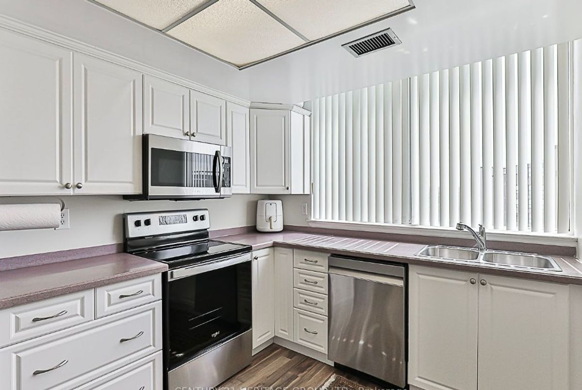 1112-270 Davis Drive 1112-270 Davis Drive Newmarket