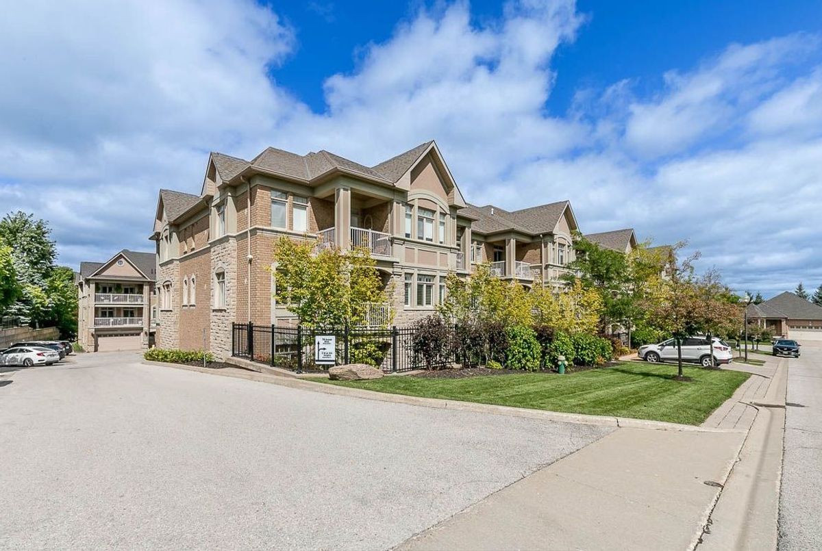 207-2 Briar Hill Heights 207-2 Briar Hill Heights New Tecumseth