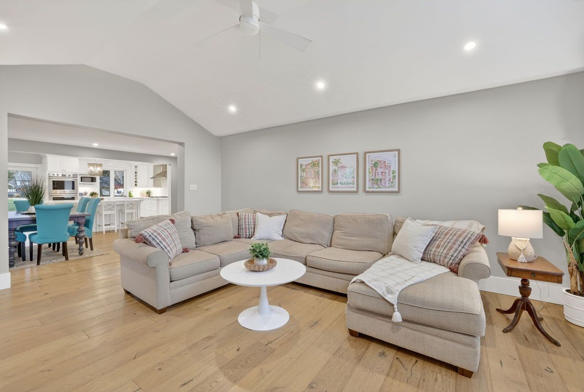 1587 Mount Albert Road 1587 Mount Albert Road East Gwillimbury