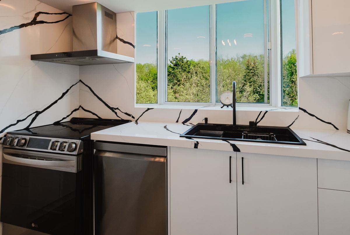 209-270 Davis Drive 209-270 Davis Drive Newmarket