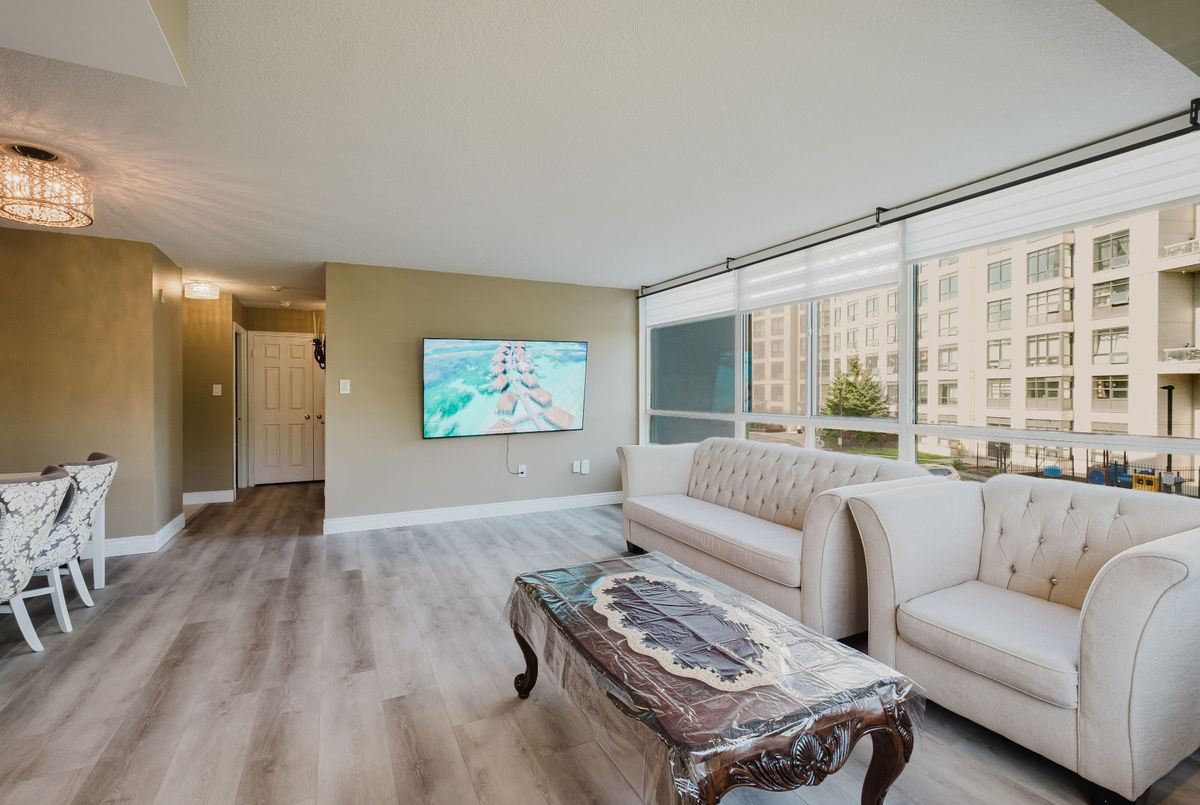 209-270 Davis Drive 209-270 Davis Drive Newmarket