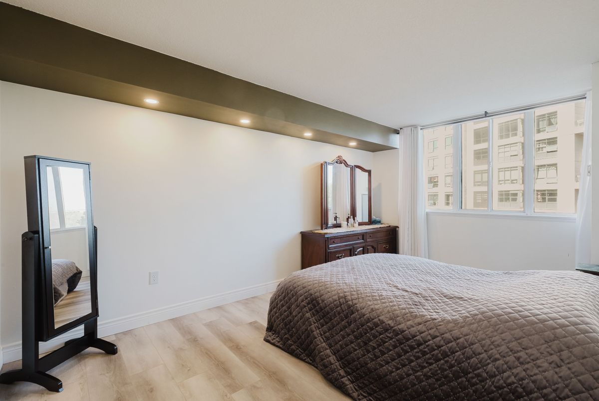 209-270 Davis Drive 209-270 Davis Drive Newmarket