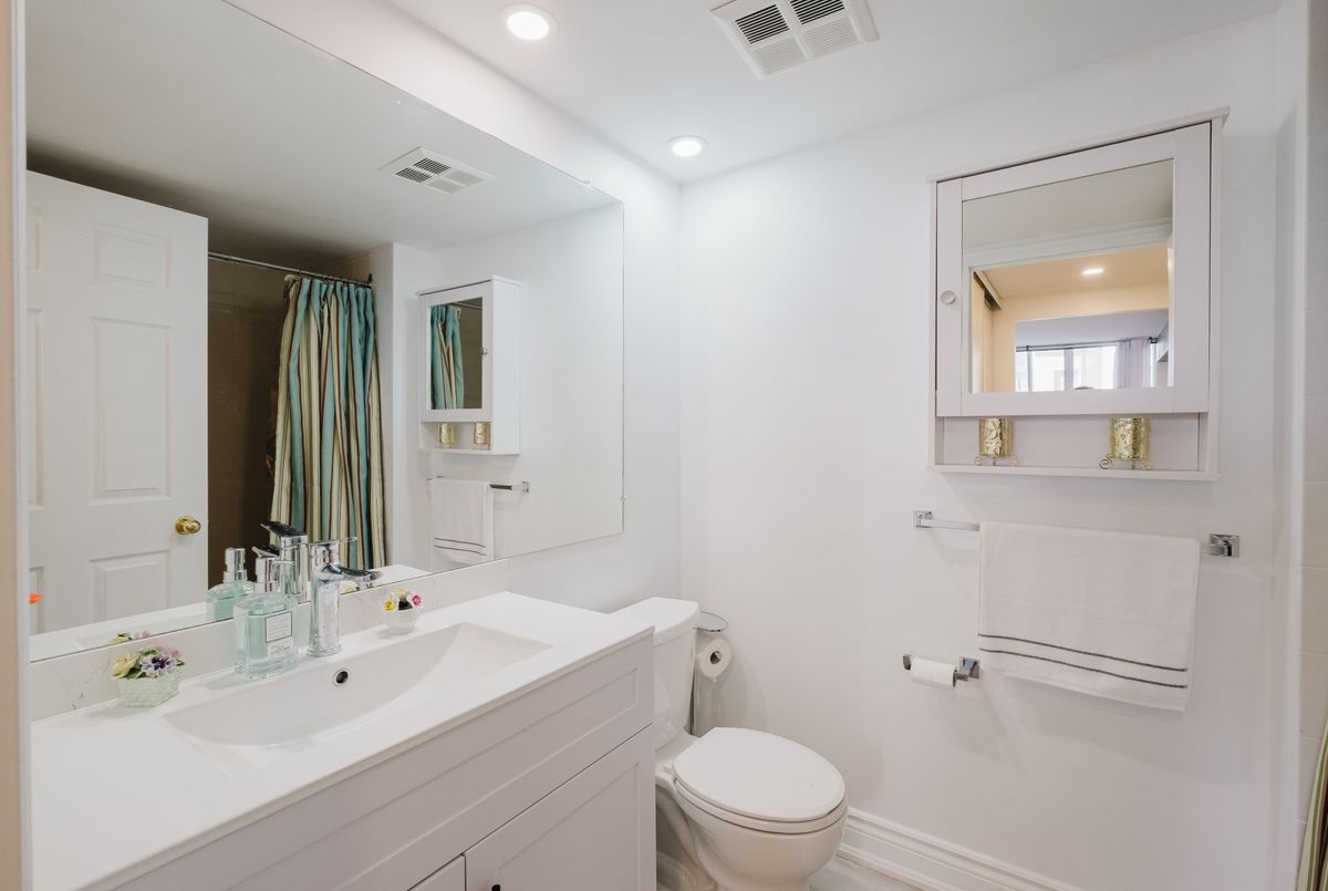 209-270 Davis Drive 209-270 Davis Drive Newmarket