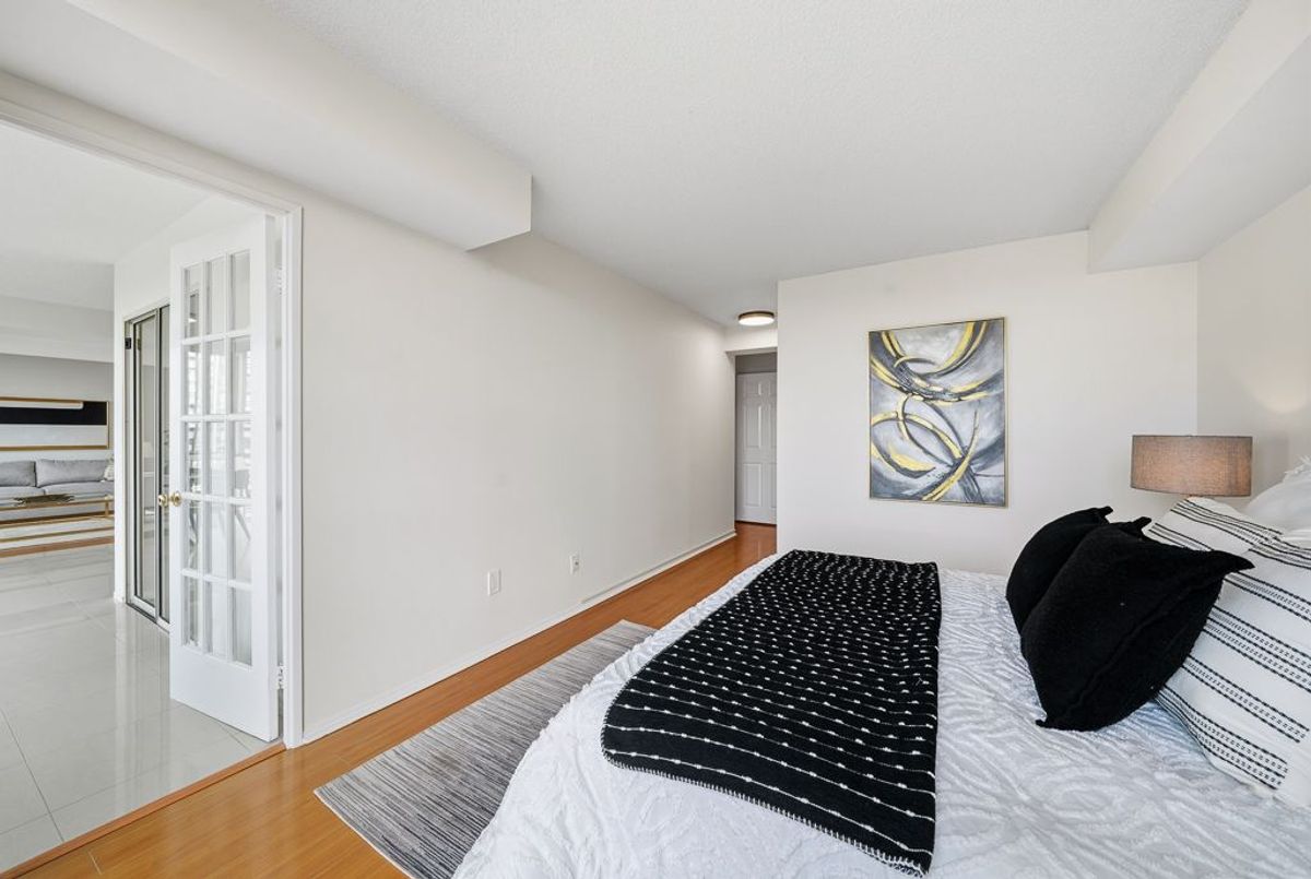 904-40 Harding Boulevard W 904-40 Harding Boulevard W Richmond Hill