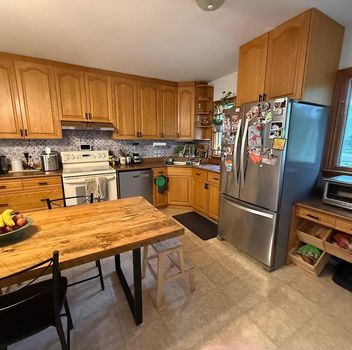 Residential Freehold 927 Srigley Street Newmarket For {
  "AboveGradeFinishedArea": 0,
  "AboveGradeFinishedAreaSource": "",
  "AboveGradeFinishedAreaUnits": "",
  "Acreage": "",
  "Active": false,
  "Address": "927 Srigley Street",
  "AirConditioning": "Central Air",
  "AirConditioningYN": false,
  "Amps": "",
  "Appliances": "",
  "ApproxAge": "",
  "ApproxSquareFootage": "700-1100",
  "Area": "York",
  "AssessmentYear": "",
  "AssignmentYN": false,
  "AssociationAmenities": "",
  "AssociationFee": "",
  "AssociationFeeIncludes": "",
  "AssociationName": "",
  "AssociationYN": false,
  "Balcony": "",
  "Basement": "None",
  "BasementYN": false,
  "BathroomsFull": 0,
  "BathroomsHalf": 0,
  "Bedrooms": 3,
  "BedroomsDisplay": "3",
  "BedroomsPlus": 0,
  "BedroomsTotal": 3,
  "BelowGradeFinishedArea": 0,
  "BelowGradeFinishedAreaSource": "",
  "BelowGradeFinishedAreaUnits": "",
  "Board": "Toronto Regional Real Estate Board",
  "BuilderName": "",
  "BuildingAreaTotal": "",
  "BuildingAreaUnits": "",
  "BuildingName": "",
  "BusinessName": "",
  "BusinessType": "",
  "BuyerAgencyCompensation": "HALF A MONTH RENT",
  "BuyerAgencyCompensationType": "",
  "BuyerAgentAOR": "",
  "BuyerAgentEmail": "",
  "BuyerAgentFullName": "",
  "BuyerAgentId": "",
  "BuyerAgentMlsId": "",
  "BuyerAgentPhone": "",
  "BuyerOfficeId": "",
  "BuyerOfficeMlsId": "",
  "BuyerOfficeName": "",
  "BuyerOfficePhone": "",
  "CarportSpaces": 0,
  "Category": "MLS",
  "ChattelsYN": false,
  "City": "Newmarket",
  "ClassSearch": "Residential",
  "ClosedDate": "2026-07-01T00:00:00",
  "CoListAgentDesignation": "",
  "CoListAgentEmail": "",
  "CoListAgentID": "",
  "CoListAgentMLSID": "",
  "CoListAgentName": "",
  "CoListAgentPhone": "",
  "CoListOfficeID": "248500",
  "CoListOfficeMLSID": "248500",
  "CoListOfficeName": "CENTURY 21 HERITAGE GROUP LTD.",
  "CommercialCondoFee": "",
  "CommercialCondoFeeFrequency": "",
  "CommercialCondoFees": "",
  "Commission": "HALF A MONTH RENT",
  "Community": "Gorham-College Manor",
  "CommunityFeatures": "",
  "Condition": "",
  "ConditionalExpiryDate": "0001-01-01T00:00:00",
  "ConditionOfSale": "",
  "CondoCorpNumber": "",
  "ConsentToAdvertiseYN": true,
  "ConstructionMaterials": "Brick",
  "ContactAfterExpiryYN": false,
  "ContractDate": "2026-06-03T00:00:00",
  "Cooling": "Central Air",
  "CoolingYN": false,
  "Country": "",
  "CoverPhoto": "https://media.remarketer.ca/PROPTX/N13233738-1.jpg?tr=di-propertynoimage_pj5ksb5iM,f-jpg,q-90",
  "CrossStreet": "Srigley & Carlson",
  "DaysOnMarket": 9,
  "DepositRequired": "True",
  "Directions": "Srigley & Carlson",
  "Disclosures": "",
  "DisplayAddress": "Main-927 Srigley Street",
  "DisplayAddressYN": true,
  "DistributeToInternetYN": true,
  "Drive": "",
  "Electric": "",
  "ElectricExpense": "",
  "ElectricOnPropertyYN": false,
  "ElectricYN": false,
  "ElementarySchool": "",
  "ElevatorYN": false,
  "Exclusions": "",
  "Expenses": "",
  "ExpiryDate": "2026-09-30T00:00:00",
  "Exposure": "",
  "Exterior": "",
  "ExteriorFeatures": "",
  "Extras": "",
  "FamilyRoom": "",
  "FireplaceTotal": 0,
  "FireplaceYN": false,
  "Flooring": "",
  "FloorPlans": "",
  "FoundationDetails": "Concrete",
  "Franchise": "",
  "FranchiseYN": false,
  "FurnishedYN": false,
  "GarageSpaces": 0,
  "GarageType": "None",
  "GarageYN": false,
  "GasYN": false,
  "Geometry": {
    "lat": 44.0591,
    "lon": -79.4372
  },
  "GymYN": false,
  "HeatingYN": false,
  "HeatSource": "Gas",
  "HeatType": "Forced Air",
  "HighSchool": "",
  "HoldoverDays": "120",
  "id": "N13233738_PROPTX",
  "IDX": "Y",
  "IDXYN": true,
  "Inclusions": "",
  "InteriorFeatures": "Other",
  "Kitchens": 1,
  "KitchensPlus": 0,
  "LandLeaseAmount": "",
  "LandLeaseYN": false,
  "LastStatus": "Lsd",
  "Latitude": 44.0591,
  "LaundryFeatures": "Ensuite",
  "LaundryLevel": "",
  "Lease": "",
  "LeaseAgreement": "12 Months",
  "LeaseAgreementYN": true,
  "LeaseFrequency": "",
  "LeaseTerm": "12 Months",
  "LegalDescription": "",
  "Level": "",
  "ListAgentDesignation": "",
  "ListAgentEmail": "",
  "ListAgentID": "9563546",
  "ListAgentMLSID": "9563546",
  "ListAgentName": "NONA AKHAVAN, Salesperson",
  "ListAgentPhone": "",
  "ListAOR": "Toronto Regional Real Estate Board",
  "ListBrokerage": "CENTURY 21 HERITAGE GROUP LTD.",
  "ListingEntryDate": "2026-06-03T14:45:22",
  "ListingId": "N13233738",
  "ListingKey": "N13233738",
  "ListOfficeID": "248500",
  "ListOfficeMLSID": "248500",
  "ListOfficePhone": "",
  "ListPrice": 2850,
  "ListPricePerUnit": 0,
  "ListPriceUnit": "",
  "LivingArea": "700-1100",
  "LivingAreaSource": "",
  "LivingAreaUnits": "",
  "Locker": "",
  "Longitude": -79.4372,
  "LotDepth": 0,
  "LotFeatures": "",
  "LotFront": 0,
  "LotIrregularities": "",
  "LotShape": "",
  "LotSizeArea": "",
  "LotSizeAreaUnits": "",
  "LotSizeCode": "",
  "LotSizeDimensions": "",
  "Maintenance": "",
  "Media": [
    {
      "id": "e5a4a2a6-1b2f-4eae-84b3-75b6ae81f73b-nw_PROPTX",
      "ListingId": "N13233738",
      "ListingKey": "N13233738",
      "MediaId": "e5a4a2a6-1b2f-4eae-84b3-75b6ae81f73b-nw",
      "ModificationTimestamp": "2026-06-03T14:45:22",
      "MediaOrder": 1,
      "Active": true,
      "MediaSize": "",
      "ResourceName": "Property",
      "ClassName": "ResidentialFree",
      "MediaDescription": "",
      "PreferredPhotoYN": true,
      "WaterMarkYN": false,
      "MediaName": "",
      "MediaCategory": "Photo",
      "MediaHTML": "",
      "MediaType": "image/jpeg",
      "MediaUrl": "https://trreb-image.ampre.ca/setJd6_xCwJPT6afMrzEsHJt5fEaK9MITe_apJCc340/rs:fit:3840:3840/L3RycmViL2xpc3RpbmdzLzQzLzczLzA4LzMwL3AvZTVhNGEyYTYtMWIyZi00ZWFlLTg0YjMtNzViNmFlODFmNzNiLmpwZw.jpg",
      "MediaWidth": "1263",
      "MediaHeight": "838",
      "MediaStatus": "Active",
      "Source": "PROPTX",
      "OriginatingSystemName": "",
      "RTimestampSql": "2026-06-03T14:51:17.893"
    },
    {
      "id": "364e4dea-92dc-4545-8083-bcce84f8118f-nw_PROPTX",
      "ListingId": "N13233738",
      "ListingKey": "N13233738",
      "MediaId": "364e4dea-92dc-4545-8083-bcce84f8118f-nw",
      "ModificationTimestamp": "2026-06-03T14:45:22",
      "MediaOrder": 2,
      "Active": true,
      "MediaSize": "",
      "ResourceName": "Property",
      "ClassName": "ResidentialFree",
      "MediaDescription": "",
      "PreferredPhotoYN": false,
      "WaterMarkYN": false,
      "MediaName": "",
      "MediaCategory": "Photo",
      "MediaHTML": "",
      "MediaType": "image/jpeg",
      "MediaUrl": "https://trreb-image.ampre.ca/MZm1mZF1zrilMZzPlAm6ihJbJAyzNEMoONN9NVFgbS4/rs:fit:3840:3840/L3RycmViL2xpc3RpbmdzLzQzLzczLzA4LzMwL3AvMzY0ZTRkZWEtOTJkYy00NTQ1LTgwODMtYmNjZTg0ZjgxMThmLmpwZw.jpg",
      "MediaWidth": "1290",
      "MediaHeight": "851",
      "MediaStatus": "Active",
      "Source": "PROPTX",
      "OriginatingSystemName": "",
      "RTimestampSql": "2026-06-03T14:51:18.03"
    },
    {
      "id": "ffe98333-dd93-4464-a33a-54750487e03e-nw_PROPTX",
      "ListingId": "N13233738",
      "ListingKey": "N13233738",
      "MediaId": "ffe98333-dd93-4464-a33a-54750487e03e-nw",
      "ModificationTimestamp": "2026-06-03T14:45:22",
      "MediaOrder": 3,
      "Active": true,
      "MediaSize": "",
      "ResourceName": "Property",
      "ClassName": "ResidentialFree",
      "MediaDescription": "",
      "PreferredPhotoYN": false,
      "WaterMarkYN": false,
      "MediaName": "",
      "MediaCategory": "Photo",
      "MediaHTML": "",
      "MediaType": "image/jpeg",
      "MediaUrl": "https://trreb-image.ampre.ca/VtlPngF6tnBzKjCbcQ-nECTjUSmKxh1RWgua7dIUHoQ/rs:fit:3840:3840/L3RycmViL2xpc3RpbmdzLzQzLzczLzA4LzMwL3AvZmZlOTgzMzMtZGQ5My00NDY0LWEzM2EtNTQ3NTA0ODdlMDNlLmpwZw.jpg",
      "MediaWidth": "1290",
      "MediaHeight": "764",
      "MediaStatus": "Active",
      "Source": "PROPTX",
      "OriginatingSystemName": "",
      "RTimestampSql": "2026-06-03T14:51:17.94"
    },
    {
      "id": "0944ca37-2aff-4884-953f-1a3d4bf1931d-nw_PROPTX",
      "ListingId": "N13233738",
      "ListingKey": "N13233738",
      "MediaId": "0944ca37-2aff-4884-953f-1a3d4bf1931d-nw",
      "ModificationTimestamp": "2026-06-03T14:45:22",
      "MediaOrder": 4,
      "Active": true,
      "MediaSize": "",
      "ResourceName": "Property",
      "ClassName": "ResidentialFree",
      "MediaDescription": "",
      "PreferredPhotoYN": false,
      "WaterMarkYN": false,
      "MediaName": "",
      "MediaCategory": "Photo",
      "MediaHTML": "",
      "MediaType": "image/jpeg",
      "MediaUrl": "https://trreb-image.ampre.ca/lNeQh3ceqimLPzMDEWjM58T_SocEktp4hXSfhA1Yevw/rs:fit:3840:3840/L3RycmViL2xpc3RpbmdzLzQzLzczLzA4LzMwL3AvMDk0NGNhMzctMmFmZi00ODg0LTk1M2YtMWEzZDRiZjE5MzFkLmpwZw.jpg",
      "MediaWidth": "1290",
      "MediaHeight": "840",
      "MediaStatus": "Active",
      "Source": "PROPTX",
      "OriginatingSystemName": "",
      "RTimestampSql": "2026-06-03T14:51:18.09"
    },
    {
      "id": "adb5b370-334a-466d-aa89-7505ff0aa037-nw_PROPTX",
      "ListingId": "N13233738",
      "ListingKey": "N13233738",
      "MediaId": "adb5b370-334a-466d-aa89-7505ff0aa037-nw",
      "ModificationTimestamp": "2026-06-03T14:45:22",
      "MediaOrder": 5,
      "Active": true,
      "MediaSize": "",
      "ResourceName": "Property",
      "ClassName": "ResidentialFree",
      "MediaDescription": "",
      "PreferredPhotoYN": false,
      "WaterMarkYN": false,
      "MediaName": "",
      "MediaCategory": "Photo",
      "MediaHTML": "",
      "MediaType": "image/jpeg",
      "MediaUrl": "https://trreb-image.ampre.ca/s9fv6RzZEIiZZz8OkPav-Uj6SUbl4xvRuY42VurwDoA/rs:fit:3840:3840/L3RycmViL2xpc3RpbmdzLzQzLzczLzA4LzMwL3AvYWRiNWIzNzAtMzM0YS00NjZkLWFhODktNzUwNWZmMGFhMDM3LmpwZw.jpg",
      "MediaWidth": "1290",
      "MediaHeight": "773",
      "MediaStatus": "Active",
      "Source": "PROPTX",
      "OriginatingSystemName": "",
      "RTimestampSql": "2026-06-03T14:51:17.957"
    },
    {
      "id": "b75c7900-0b26-4354-ad42-e9b52ce8120f-nw_PROPTX",
      "ListingId": "N13233738",
      "ListingKey": "N13233738",
      "MediaId": "b75c7900-0b26-4354-ad42-e9b52ce8120f-nw",
      "ModificationTimestamp": "2026-06-03T14:45:22",
      "MediaOrder": 6,
      "Active": true,
      "MediaSize": "",
      "ResourceName": "Property",
      "ClassName": "ResidentialFree",
      "MediaDescription": "",
      "PreferredPhotoYN": false,
      "WaterMarkYN": false,
      "MediaName": "",
      "MediaCategory": "Photo",
      "MediaHTML": "",
      "MediaType": "image/jpeg",
      "MediaUrl": "https://trreb-image.ampre.ca/SbcnxBZORZZVV_kg0LaTGYWkEG0PeiaE0TeA6DfI4EQ/rs:fit:3840:3840/L3RycmViL2xpc3RpbmdzLzQzLzczLzA4LzMwL3AvYjc1Yzc5MDAtMGIyNi00MzU0LWFkNDItZTliNTJjZTgxMjBmLmpwZw.jpg",
      "MediaWidth": "1213",
      "MediaHeight": "910",
      "MediaStatus": "Active",
      "Source": "PROPTX",
      "OriginatingSystemName": "",
      "RTimestampSql": "2026-06-03T14:51:18.103"
    },
    {
      "id": "91e364bd-e48a-432c-b1a1-efc687fcd484-nw_PROPTX",
      "ListingId": "N13233738",
      "ListingKey": "N13233738",
      "MediaId": "91e364bd-e48a-432c-b1a1-efc687fcd484-nw",
      "ModificationTimestamp": "2026-06-03T14:45:22",
      "MediaOrder": 7,
      "Active": true,
      "MediaSize": "",
      "ResourceName": "Property",
      "ClassName": "ResidentialFree",
      "MediaDescription": "",
      "PreferredPhotoYN": false,
      "WaterMarkYN": false,
      "MediaName": "",
      "MediaCategory": "Photo",
      "MediaHTML": "",
      "MediaType": "image/jpeg",
      "MediaUrl": "https://trreb-image.ampre.ca/tR9Z2BxKC12sIckzAI137RqDWKLjuJNKtmVnVzXabdc/rs:fit:3840:3840/L3RycmViL2xpc3RpbmdzLzQzLzczLzA4LzMwL3AvOTFlMzY0YmQtZTQ4YS00MzJjLWIxYTEtZWZjNjg3ZmNkNDg0LmpwZw.jpg",
      "MediaWidth": "1213",
      "MediaHeight": "910",
      "MediaStatus": "Active",
      "Source": "PROPTX",
      "OriginatingSystemName": "",
      "RTimestampSql": "2026-06-03T14:51:17.98"
    },
    {
      "id": "f0468dc9-933d-4bf3-894f-e3f0668258e4-nw_PROPTX",
      "ListingId": "N13233738",
      "ListingKey": "N13233738",
      "MediaId": "f0468dc9-933d-4bf3-894f-e3f0668258e4-nw",
      "ModificationTimestamp": "2026-06-03T14:45:22",
      "MediaOrder": 8,
      "Active": true,
      "MediaSize": "",
      "ResourceName": "Property",
      "ClassName": "ResidentialFree",
      "MediaDescription": "",
      "PreferredPhotoYN": false,
      "WaterMarkYN": false,
      "MediaName": "",
      "MediaCategory": "Photo",
      "MediaHTML": "",
      "MediaType": "image/jpeg",
      "MediaUrl": "https://trreb-image.ampre.ca/ydwYoy78c4Q4r9ldjrMxiypAL9J08GcqEncZEZ4G1AQ/rs:fit:3840:3840/L3RycmViL2xpc3RpbmdzLzQzLzczLzA4LzMwL3AvZjA0NjhkYzktOTMzZC00YmYzLTg5NGYtZTNmMDY2ODI1OGU0LmpwZw.jpg",
      "MediaWidth": "1213",
      "MediaHeight": "910",
      "MediaStatus": "Active",
      "Source": "PROPTX",
      "OriginatingSystemName": "",
      "RTimestampSql": "2026-06-03T14:51:18.15"
    },
    {
      "id": "6a8a7a12-9ad7-40c9-b8b0-3a6ba22a4d14-nw_PROPTX",
      "ListingId": "N13233738",
      "ListingKey": "N13233738",
      "MediaId": "6a8a7a12-9ad7-40c9-b8b0-3a6ba22a4d14-nw",
      "ModificationTimestamp": "2026-06-03T14:45:22",
      "MediaOrder": 9,
      "Active": true,
      "MediaSize": "",
      "ResourceName": "Property",
      "ClassName": "ResidentialFree",
      "MediaDescription": "",
      "PreferredPhotoYN": false,
      "WaterMarkYN": false,
      "MediaName": "",
      "MediaCategory": "Photo",
      "MediaHTML": "",
      "MediaType": "image/jpeg",
      "MediaUrl": "https://trreb-image.ampre.ca/SS8kXp6l1ffSRca0trK3v_--3gwwmqsamFoKGx6VhQM/rs:fit:3840:3840/L3RycmViL2xpc3RpbmdzLzQzLzczLzA4LzMwL3AvNmE4YTdhMTItOWFkNy00MGM5LWI4YjAtM2E2YmEyMmE0ZDE0LmpwZw.jpg",
      "MediaWidth": "1213",
      "MediaHeight": "910",
      "MediaStatus": "Active",
      "Source": "PROPTX",
      "OriginatingSystemName": "",
      "RTimestampSql": "2026-06-03T14:51:18.01"
    },
    {
      "id": "f30fa678-c70e-49a5-a03c-64ee17f3e6b0-nw_PROPTX",
      "ListingId": "N13233738",
      "ListingKey": "N13233738",
      "MediaId": "f30fa678-c70e-49a5-a03c-64ee17f3e6b0-nw",
      "ModificationTimestamp": "2026-06-03T14:45:22",
      "MediaOrder": 10,
      "Active": true,
      "MediaSize": "",
      "ResourceName": "Property",
      "ClassName": "ResidentialFree",
      "MediaDescription": "",
      "PreferredPhotoYN": false,
      "WaterMarkYN": false,
      "MediaName": "",
      "MediaCategory": "Photo",
      "MediaHTML": "",
      "MediaType": "image/jpeg",
      "MediaUrl": "https://trreb-image.ampre.ca/ZvSWTyafnKqebV_P_ZtjFH2VLnzofK_YfJ0c_BhcxcY/rs:fit:3840:3840/L3RycmViL2xpc3RpbmdzLzQzLzczLzA4LzMwL3AvZjMwZmE2NzgtYzcwZS00OWE1LWEwM2MtNjRlZTE3ZjNlNmIwLmpwZw.jpg",
      "MediaWidth": "1213",
      "MediaHeight": "910",
      "MediaStatus": "Active",
      "Source": "PROPTX",
      "OriginatingSystemName": "",
      "RTimestampSql": "2026-06-03T14:51:17.907"
    },
    {
      "id": "ecb8c9a3-8bf9-4f02-a506-79e8d877108b-nw_PROPTX",
      "ListingId": "N13233738",
      "ListingKey": "N13233738",
      "MediaId": "ecb8c9a3-8bf9-4f02-a506-79e8d877108b-nw",
      "ModificationTimestamp": "2026-06-03T14:45:22",
      "MediaOrder": 11,
      "Active": true,
      "MediaSize": "",
      "ResourceName": "Property",
      "ClassName": "ResidentialFree",
      "MediaDescription": "",
      "PreferredPhotoYN": false,
      "WaterMarkYN": false,
      "MediaName": "",
      "MediaCategory": "Photo",
      "MediaHTML": "",
      "MediaType": "image/jpeg",
      "MediaUrl": "https://trreb-image.ampre.ca/w1yIsEg7-TsX_WpfE-osq1NWe2ISbsYcLo8l7K2D-lg/rs:fit:3840:3840/L3RycmViL2xpc3RpbmdzLzQzLzczLzA4LzMwL3AvZWNiOGM5YTMtOGJmOS00ZjAyLWE1MDYtNzllOGQ4NzcxMDhiLmpwZw.jpg",
      "MediaWidth": "1213",
      "MediaHeight": "910",
      "MediaStatus": "Active",
      "Source": "PROPTX",
      "OriginatingSystemName": "",
      "RTimestampSql": "2026-06-03T14:51:18.07"
    },
    {
      "id": "ffb1437b-591a-49ec-b64c-c370e7c3b335-nw_PROPTX",
      "ListingId": "N13233738",
      "ListingKey": "N13233738",
      "MediaId": "ffb1437b-591a-49ec-b64c-c370e7c3b335-nw",
      "ModificationTimestamp": "2026-06-03T14:45:22",
      "MediaOrder": 12,
      "Active": true,
      "MediaSize": "",
      "ResourceName": "Property",
      "ClassName": "ResidentialFree",
      "MediaDescription": "",
      "PreferredPhotoYN": false,
      "WaterMarkYN": false,
      "MediaName": "",
      "MediaCategory": "Photo",
      "MediaHTML": "",
      "MediaType": "image/jpeg",
      "MediaUrl": "https://trreb-image.ampre.ca/OuYhKJZHZH5rchgKG96JsB8mZEKcfxnwqJpOcv_wNG8/rs:fit:3840:3840/L3RycmViL2xpc3RpbmdzLzQzLzczLzA4LzMwL3AvZmZiMTQzN2ItNTkxYS00OWVjLWI2NGMtYzM3MGU3YzNiMzM1LmpwZw.jpg",
      "MediaWidth": "1213",
      "MediaHeight": "910",
      "MediaStatus": "Active",
      "Source": "PROPTX",
      "OriginatingSystemName": "",
      "RTimestampSql": "2026-06-03T14:51:18.267"
    },
    {
      "id": "ffdd72f5-09e3-4f15-bcf2-89d045fe3329-nw_PROPTX",
      "ListingId": "N13233738",
      "ListingKey": "N13233738",
      "MediaId": "ffdd72f5-09e3-4f15-bcf2-89d045fe3329-nw",
      "ModificationTimestamp": "2026-06-03T14:45:22",
      "MediaOrder": 13,
      "Active": true,
      "MediaSize": "",
      "ResourceName": "Property",
      "ClassName": "ResidentialFree",
      "MediaDescription": "",
      "PreferredPhotoYN": false,
      "WaterMarkYN": false,
      "MediaName": "",
      "MediaCategory": "Photo",
      "MediaHTML": "",
      "MediaType": "image/jpeg",
      "MediaUrl": "https://trreb-image.ampre.ca/4RYjGzdc0N_jvDzGxGpXENfcIGTqcMPY8Z0XOlg-U1M/rs:fit:3840:3840/L3RycmViL2xpc3RpbmdzLzQzLzczLzA4LzMwL3AvZmZkZDcyZjUtMDllMy00ZjE1LWJjZjItODlkMDQ1ZmUzMzI5LmpwZw.jpg",
      "MediaWidth": "1213",
      "MediaHeight": "910",
      "MediaStatus": "Active",
      "Source": "PROPTX",
      "OriginatingSystemName": "",
      "RTimestampSql": "2026-06-03T14:51:18.127"
    },
    {
      "id": "5dd231f4-1f5f-41da-a6dd-9b9b8b72e7da-nw_PROPTX",
      "ListingId": "N13233738",
      "ListingKey": "N13233738",
      "MediaId": "5dd231f4-1f5f-41da-a6dd-9b9b8b72e7da-nw",
      "ModificationTimestamp": "2026-06-03T14:45:22",
      "MediaOrder": 14,
      "Active": true,
      "MediaSize": "",
      "ResourceName": "Property",
      "ClassName": "ResidentialFree",
      "MediaDescription": "",
      "PreferredPhotoYN": false,
      "WaterMarkYN": false,
      "MediaName": "",
      "MediaCategory": "Photo",
      "MediaHTML": "",
      "MediaType": "image/jpeg",
      "MediaUrl": "https://trreb-image.ampre.ca/1aUF541xFdjdU46uUZVs1Jr6I-jEoRFh5bSK5s7jMD8/rs:fit:3840:3840/L3RycmViL2xpc3RpbmdzLzQzLzczLzA4LzMwL3AvNWRkMjMxZjQtMWY1Zi00MWRhLWE2ZGQtOWI5YjhiNzJlN2RhLmpwZw.jpg",
      "MediaWidth": "1213",
      "MediaHeight": "910",
      "MediaStatus": "Active",
      "Source": "PROPTX",
      "OriginatingSystemName": "",
      "RTimestampSql": "2026-06-03T14:51:17.923"
    },
    {
      "id": "d627a545-156f-43f6-8065-16917c3d89ca-nw_PROPTX",
      "ListingId": "N13233738",
      "ListingKey": "N13233738",
      "MediaId": "d627a545-156f-43f6-8065-16917c3d89ca-nw",
      "ModificationTimestamp": "2026-06-03T14:45:22",
      "MediaOrder": 15,
      "Active": true,
      "MediaSize": "",
      "ResourceName": "Property",
      "ClassName": "ResidentialFree",
      "MediaDescription": "",
      "PreferredPhotoYN": false,
      "WaterMarkYN": false,
      "MediaName": "",
      "MediaCategory": "Photo",
      "MediaHTML": "",
      "MediaType": "image/jpeg",
      "MediaUrl": "https://trreb-image.ampre.ca/dvJIwIYBBNzdDQKY-VGyVCT9wH_qF8loGllMfS86lYw/rs:fit:3840:3840/L3RycmViL2xpc3RpbmdzLzQzLzczLzA4LzMwL3AvZDYyN2E1NDUtMTU2Zi00M2Y2LTgwNjUtMTY5MTdjM2Q4OWNhLmpwZw.jpg",
      "MediaWidth": "1155",
      "MediaHeight": "910",
      "MediaStatus": "Active",
      "Source": "PROPTX",
      "OriginatingSystemName": "",
      "RTimestampSql": "2026-06-03T14:51:18.243"
    }
  ],
  "MediaChangeTimestamp": "2026-06-03T14:45:22",
  "MLS": "N13233738",
  "MLSLastStatus": "Leased",
  "MLSNumber": "N13233738",
  "MLSStatus": "Leased",
  "Municipality": "Newmarket",
  "MunicipalityDistrict": "Newmarket",
  "NewConstructionYN": false,
  "NumberOfBuildings": 0,
  "NumberOfUnitsTotal": 0,
  "OccupantType": "Tenant",
  "OpenHouses": [],
  "OpenHouseYN": false,
  "OriginalPrice": 2850,
  "OwnershipType": "",
  "ParcelNumber": "036150266",
  "ParkingIncludedYN": false,
  "ParkingSpaces": 2,
  "PaymentFrequency": "",
  "PaymentMethod": "",
  "PetsPermitted": "",
  "PetsPermittedYN": false,
  "PhotoCount": 15,
  "PictureYN": false,
  "PoolFeatures": "None",
  "PoolYN": true,
  "PossessionDate": "",
  "PostalCode": "L3Y 1Y2",
  "PreviousListPrice": 0,
  "PriceChange": false,
  "PriceChangeTimestamp": "0001-01-01T00:00:00",
  "PriorMlsStatus": "New",
  "PrivateEntrance": "",
  "PrivateEntranceYN": true,
  "PrivateRemarks": "",
  "PropertyAttachedYN": false,
  "PropertyCondition": "",
  "PropertyFeatures": "",
  "PropertyManagementCompany": "",
  "PropertyStyleSearch": "Bungalow",
  "PropertySubType": "Detached",
  "PropertySubTypeSearch": "Single Family",
  "PropertyType": "Residential Freehold",
  "PropertyTypeSearch": "Residential",
  "Province": "ON",
  "PurchaseContractDate": "2026-06-12T00:00:00",
  "RemarksForClients": "Bright Open Concept Plan With3 cozy bedrooms, Family Size Kitchen with dining room, Mature lot in the heart of Gorham-Collage Manor Newmarket ensuite laundry. Within Minutes Amenities. Home In a Private Quiet Area. Tenants pay 60% of the Utility. Pls Attach Sch B & Form 801 To All Offers.",
  "Restricted": true,
  "RetirementYN": false,
  "RoadFrontageType": "",
  "RoadSurfaceType": "",
  "RollNumber": "194801004030600",
  "Roof": "Shingles",
  "Rooms": [
    {
      "id": "b96bfb3f-0d7c-42af-a961-a9c5d03f3a65_PROPTX",
      "ListingId": "N13233738",
      "ListingKey": "N13233738",
      "RoomId": "b96bfb3f-0d7c-42af-a961-a9c5d03f3a65",
      "ModificationTimestamp": "2026-06-03T14:45:22",
      "RoomOrder": 0,
      "RoomArea": "",
      "RoomAreaUnits": "",
      "RoomDescription": "",
      "RoomDimensions": "",
      "RoomFeatures": "Large Window Hardwood Floor",
      "RoomKeyNumeric": "",
      "RoomLength": "5.71",
      "RoomLengthWidthUnits": "",
      "RoomLevel": "Main",
      "RoomType": "Living Room",
      "RoomWidth": "3.89",
      "RoomStatus": "Active",
      "Source": "PROPTX",
      "OriginatingSystemName": "PROPTX",
      "RTimestampSql": "2026-06-03T14:50:18.79"
    },
    {
      "id": "86656d7b-9e0a-4d4a-9242-ff2050e567d1_PROPTX",
      "ListingId": "N13233738",
      "ListingKey": "N13233738",
      "RoomId": "86656d7b-9e0a-4d4a-9242-ff2050e567d1",
      "ModificationTimestamp": "2026-06-03T14:45:22",
      "RoomOrder": 1,
      "RoomArea": "",
      "RoomAreaUnits": "",
      "RoomDescription": "",
      "RoomDimensions": "",
      "RoomFeatures": "Combined w/Living",
      "RoomKeyNumeric": "",
      "RoomLength": "3.95",
      "RoomLengthWidthUnits": "",
      "RoomLevel": "Main",
      "RoomType": "Dining Room",
      "RoomWidth": "2.97",
      "RoomStatus": "Active",
      "Source": "PROPTX",
      "OriginatingSystemName": "PROPTX",
      "RTimestampSql": "2026-06-03T14:50:18.807"
    },
    {
      "id": "1360a428-83d7-4499-8955-cedcfb3d474a_PROPTX",
      "ListingId": "N13233738",
      "ListingKey": "N13233738",
      "RoomId": "1360a428-83d7-4499-8955-cedcfb3d474a",
      "ModificationTimestamp": "2026-06-03T14:45:22",
      "RoomOrder": 2,
      "RoomArea": "",
      "RoomAreaUnits": "",
      "RoomDescription": "",
      "RoomDimensions": "",
      "RoomFeatures": "Open Concept",
      "RoomKeyNumeric": "",
      "RoomLength": "5.14",
      "RoomLengthWidthUnits": "",
      "RoomLevel": "Main",
      "RoomType": "Kitchen",
      "RoomWidth": "3.82",
      "RoomStatus": "Active",
      "Source": "PROPTX",
      "OriginatingSystemName": "PROPTX",
      "RTimestampSql": "2026-06-03T14:50:18.827"
    },
    {
      "id": "580c92dc-bb31-42c0-aa1b-12288919891e_PROPTX",
      "ListingId": "N13233738",
      "ListingKey": "N13233738",
      "RoomId": "580c92dc-bb31-42c0-aa1b-12288919891e",
      "ModificationTimestamp": "2026-06-03T14:45:22",
      "RoomOrder": 3,
      "RoomArea": "",
      "RoomAreaUnits": "",
      "RoomDescription": "",
      "RoomDimensions": "",
      "RoomFeatures": "",
      "RoomKeyNumeric": "",
      "RoomLength": "5.15",
      "RoomLengthWidthUnits": "",
      "RoomLevel": "Main",
      "RoomType": "Laundry",
      "RoomWidth": "3.01",
      "RoomStatus": "Active",
      "Source": "PROPTX",
      "OriginatingSystemName": "PROPTX",
      "RTimestampSql": "2026-06-03T14:50:18.84"
    },
    {
      "id": "fdfc5c58-973a-43b2-9f22-30de62b8928b_PROPTX",
      "ListingId": "N13233738",
      "ListingKey": "N13233738",
      "RoomId": "fdfc5c58-973a-43b2-9f22-30de62b8928b",
      "ModificationTimestamp": "2026-06-03T14:45:22",
      "RoomOrder": 4,
      "RoomArea": "",
      "RoomAreaUnits": "",
      "RoomDescription": "",
      "RoomDimensions": "",
      "RoomFeatures": "Overlooks Backyard",
      "RoomKeyNumeric": "",
      "RoomLength": "3.95",
      "RoomLengthWidthUnits": "",
      "RoomLevel": "Main",
      "RoomType": "Primary Bedroom",
      "RoomWidth": "3.34",
      "RoomStatus": "Active",
      "Source": "PROPTX",
      "OriginatingSystemName": "PROPTX",
      "RTimestampSql": "2026-06-03T14:50:18.86"
    },
    {
      "id": "27672be4-e557-40e2-a509-fe91a1dd4f01_PROPTX",
      "ListingId": "N13233738",
      "ListingKey": "N13233738",
      "RoomId": "27672be4-e557-40e2-a509-fe91a1dd4f01",
      "ModificationTimestamp": "2026-06-03T14:45:22",
      "RoomOrder": 5,
      "RoomArea": "",
      "RoomAreaUnits": "",
      "RoomDescription": "",
      "RoomDimensions": "",
      "RoomFeatures": "Broadloom",
      "RoomKeyNumeric": "",
      "RoomLength": "4.03",
      "RoomLengthWidthUnits": "",
      "RoomLevel": "Main",
      "RoomType": "Bedroom 2",
      "RoomWidth": "3.34",
      "RoomStatus": "Active",
      "Source": "PROPTX",
      "OriginatingSystemName": "PROPTX",
      "RTimestampSql": "2026-06-03T14:50:18.883"
    },
    {
      "id": "742dcfe0-1539-4925-97cc-9473c047aa83_PROPTX",
      "ListingId": "N13233738",
      "ListingKey": "N13233738",
      "RoomId": "742dcfe0-1539-4925-97cc-9473c047aa83",
      "ModificationTimestamp": "2026-06-03T14:45:22",
      "RoomOrder": 6,
      "RoomArea": "",
      "RoomAreaUnits": "",
      "RoomDescription": "",
      "RoomDimensions": "",
      "RoomFeatures": "Hardwood Floor",
      "RoomKeyNumeric": "",
      "RoomLength": "4.03",
      "RoomLengthWidthUnits": "",
      "RoomLevel": "Main",
      "RoomType": "Bedroom 3",
      "RoomWidth": "3.34",
      "RoomStatus": "Active",
      "Source": "PROPTX",
      "OriginatingSystemName": "PROPTX",
      "RTimestampSql": "2026-06-03T14:50:18.903"
    }
  ],
  "RoomsAboveGrade": 1,
  "RoomsBelowGrade": 3,
  "RoomsTotal": 0,
  "RoomsYN": false,
  "RTimestampSql": "2026-06-15T15:51:02.157",
  "SaleLease": "Lease",
  "SalesBrochure": "",
  "Sauna": "",
  "SaunaYN": false,
  "Sewers": "Sewer",
  "ShowingInstruction": "Go Direct",
  "SignOnPropertyYN": false,
  "Sold": true,
  "SoldDate": "2026-06-12T00:00:00",
  "SoldPrice": 2800,
  "Source": "PROPTX",
  "SourceSystemID": "A00001796",
  "SpaFeatures": "",
  "SpaYN": false,
  "SPLP": 98,
  "SqFtRangeMax": 1100,
  "SqFtRangeMin": 700,
  "SqFtTotal": 0,
  "StandardStatus": "Closed",
  "Status": "U",
  "Stories": "",
  "StoriesTotal": "",
  "StreetAbbreviation": "",
  "StreetDirection": "",
  "StreetName": "Srigley",
  "StreetNumber": "927",
  "StreetSuffix": "Street",
  "StreetSuffixCode": "",
  "StructureType": "",
  "Style": "Bungalow",
  "SubLeaseYN": false,
  "Summary": "listingkey:N13233738 | mls_number:N13233738 | address:927 Srigley Street Main, Newmarket, ON L3Y 1Y2 | community:Gorham-College Manor | property_type:Residential Freehold | property_subtype:Detached | building_type:Detached | building_style:Bungalow | list_price:2850 | list_date:6/3/2026 2:45:22 PM | sold_price:2800 | sold_date:6/12/2026 12:00:00 AM | bed:3 | bath:1 | active:False | sold:True | source:PROPTX | transaction:Lease | listing_office:CENTURY 21 HERITAGE GROUP LTD. | thumbnail:https://media.remarketer.ca/PROPTX/N13233738-1.jpg?tr=di-propertynoimage_pj5ksb5iM,f-jpg,w-600,h-600,q-90,c-maintain_ratio,fo-center",
  "SurveyType": "None",
  "SurveyYear": "",
  "SurveyYN": false,
  "SuspendedDate": "0001-01-01T00:00:00",
  "TaxAssessedValue": "",
  "Taxes": 0,
  "TaxLegalDescription": "",
  "TaxYear": "",
  "TenantPays": "",
  "TerminatedDate": "0001-01-01T00:00:00",
  "Thumbnail": "https://media.remarketer.ca/PROPTX/N13233738-1.jpg?tr=di-propertynoimage_pj5ksb5iM,f-jpg,w-600,h-600,q-90,c-maintain_ratio,fo-center",
  "TimeShareYN": false,
  "TimestampSql": "2026-06-15T15:29:45",
  "TMI": "",
  "TotalArea": "",
  "TotalAreaUnit": "",
  "TotalParkingSpaces": 2,
  "Type": "Detached",
  "TypeSearch": "Detached",
  "UFFI": "",
  "UnitNumber": "Main",
  "Units": "",
  "UnparsedAddress": "927 Srigley Street Main, Newmarket, ON L3Y 1Y2",
  "Use": "",
  "Utilities": "",
  "UtilityExpenses": "",
  "View": "",
  "VirtualTour3DURL": "",
  "VirtualTourURL": "",
  "VirtualTourURLUnbranded": "",
  "Volts": "",
  "Warranty": "",
  "WarrantyYN": false,
  "Washrooms": 1,
  "Water": "Municipal",
  "WaterBodyName": "",
  "WaterBodyType": "",
  "WaterExpense": "",
  "Waterfront": "",
  "WaterFrontage": "",
  "WaterFrontageFt": "",
  "WaterfrontYN": false,
  "WaterIncluded": "",
  "WaterSupplyTypes": "Municipal",
  "WaterView": "",
  "WaterYN": false,
  "WellCapacity": "",
  "WellCapacityUnits": "",
  "WellDepth": "",
  "WellDepthUnits": "",
  "Winterized": "",
  "YearBuilt": "",
  "Zoning": ""
}.(string)property[