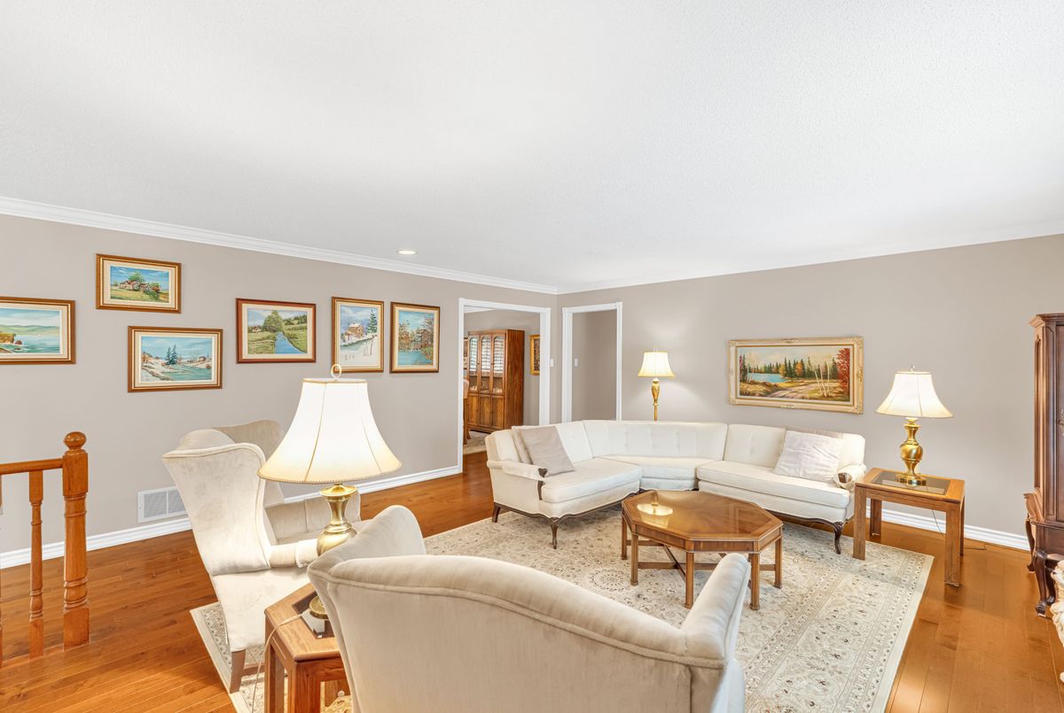 img-gallery
