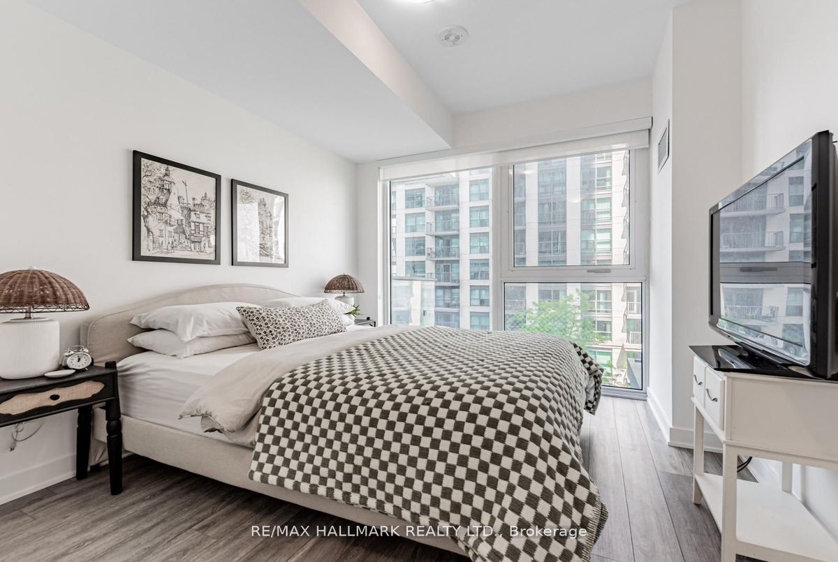 404-105 Oneida Crescent 404-105 Oneida Crescent Richmond Hill