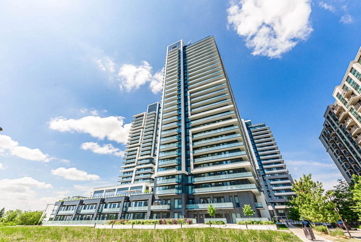 404-105 Oneida Crescent 404-105 Oneida Crescent Richmond Hill