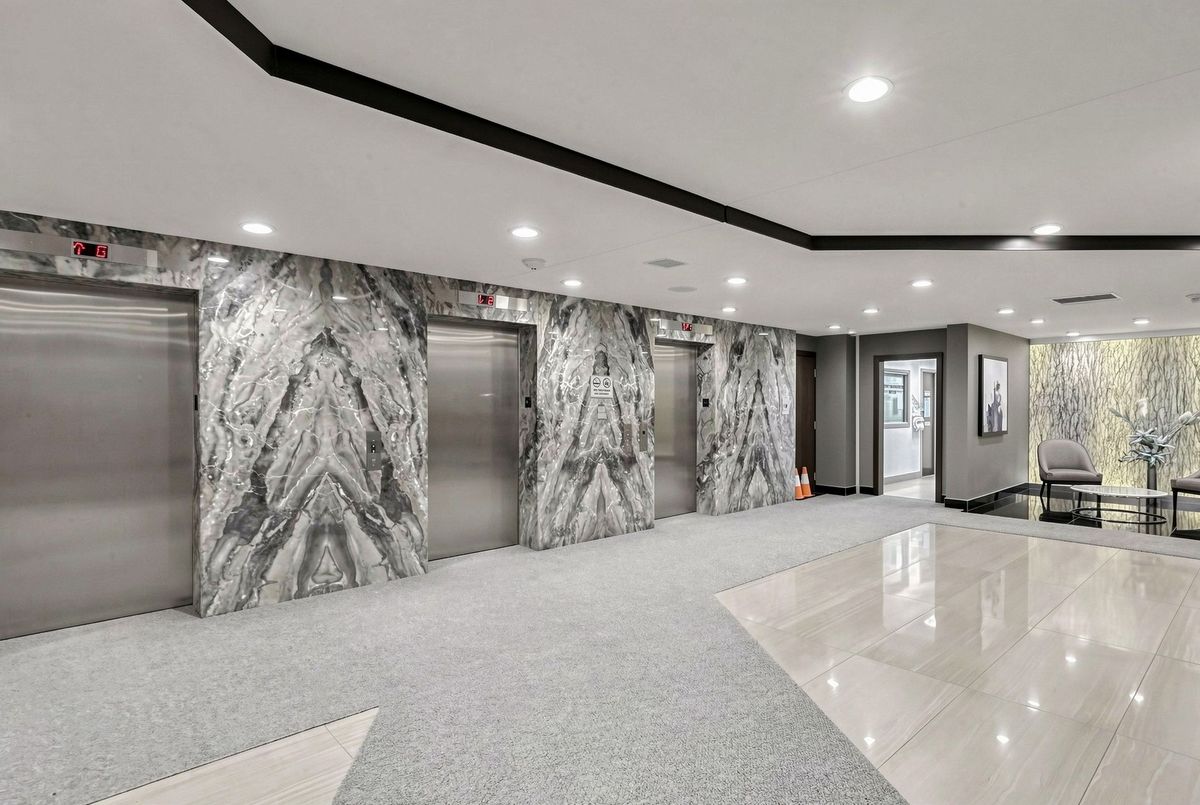 210-7601 Bathurst Street 210-7601 Bathurst Street Vaughan