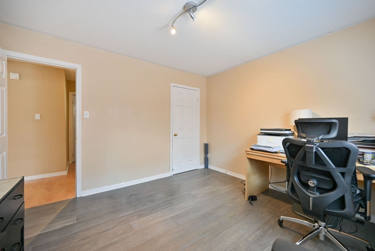 17 Landsdown Crescent 17 Landsdown Crescent Markham