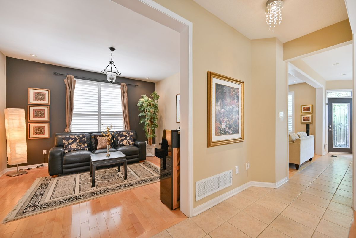17 Landsdown Crescent 17 Landsdown Crescent Markham