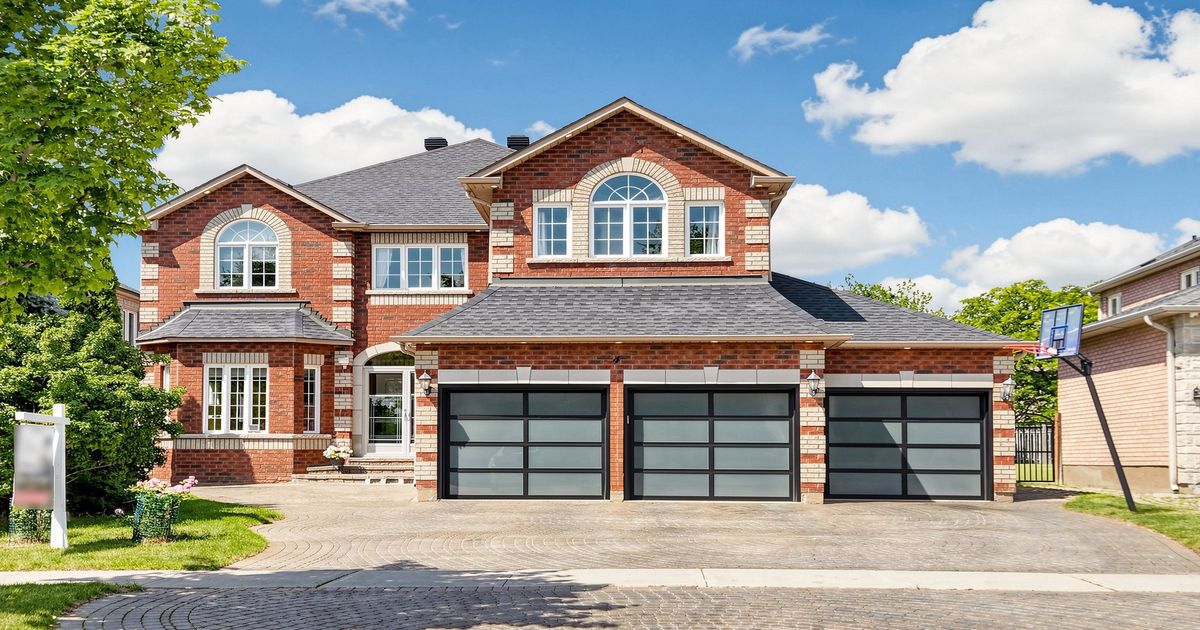 4 Mumberson Court Markham