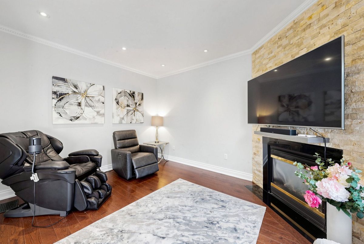 4 Mumberson Court 4 Mumberson Court Markham