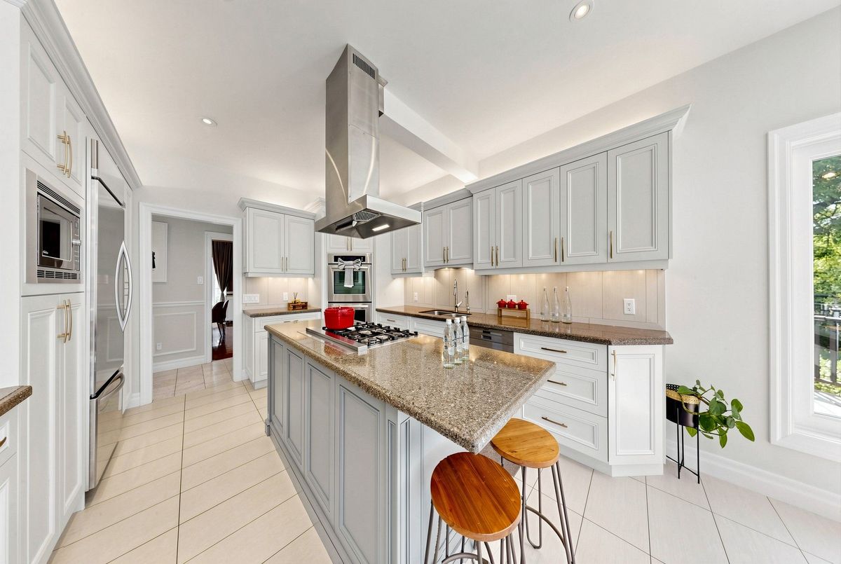 61 SHERRICK Drive 61 SHERRICK Drive Whitchurch-Stouffville