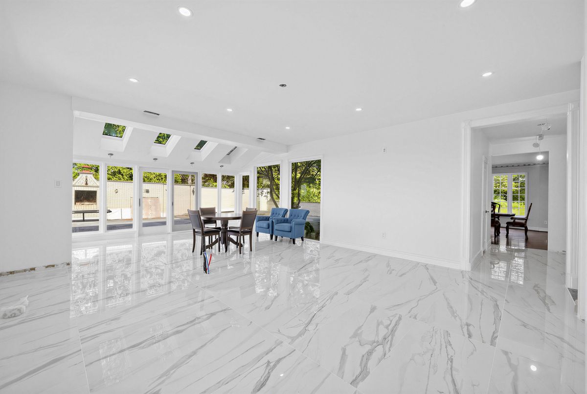 52 Nobleton Lakes Drive 52 Nobleton Lakes Drive King