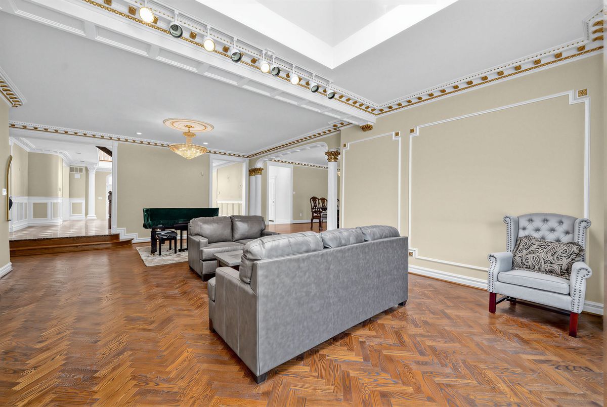 52 Nobleton Lakes Drive 52 Nobleton Lakes Drive King