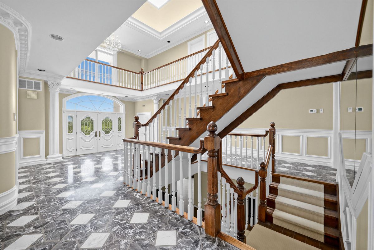 52 Nobleton Lakes Drive 52 Nobleton Lakes Drive King