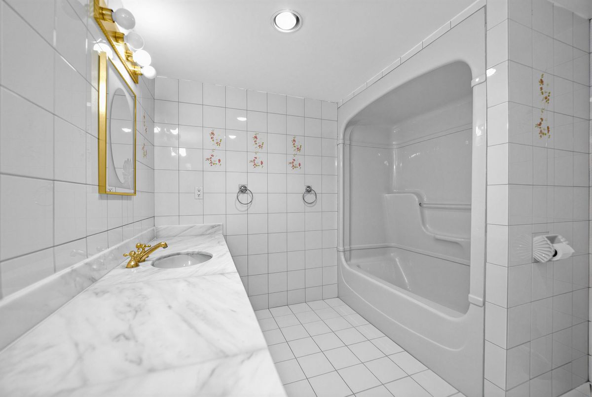 52 Nobleton Lakes Drive 52 Nobleton Lakes Drive King