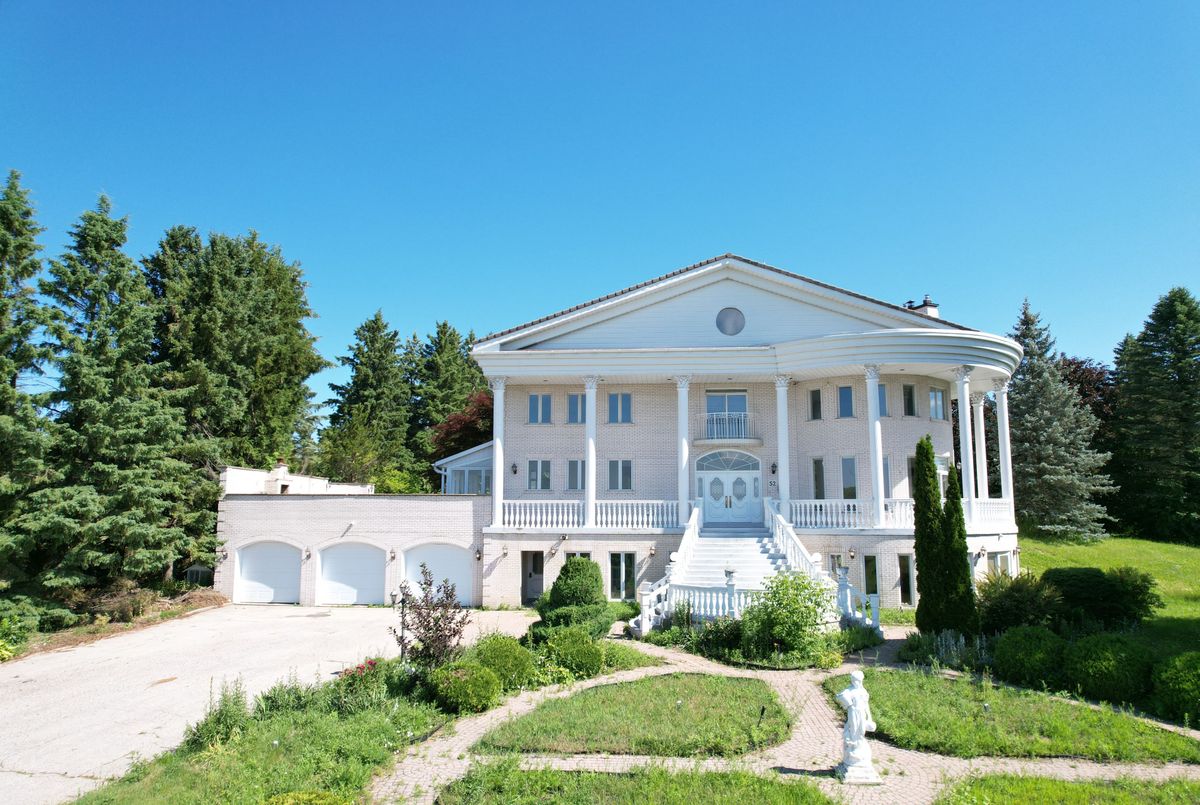 52 Nobleton Lakes Drive 52 Nobleton Lakes Drive King
