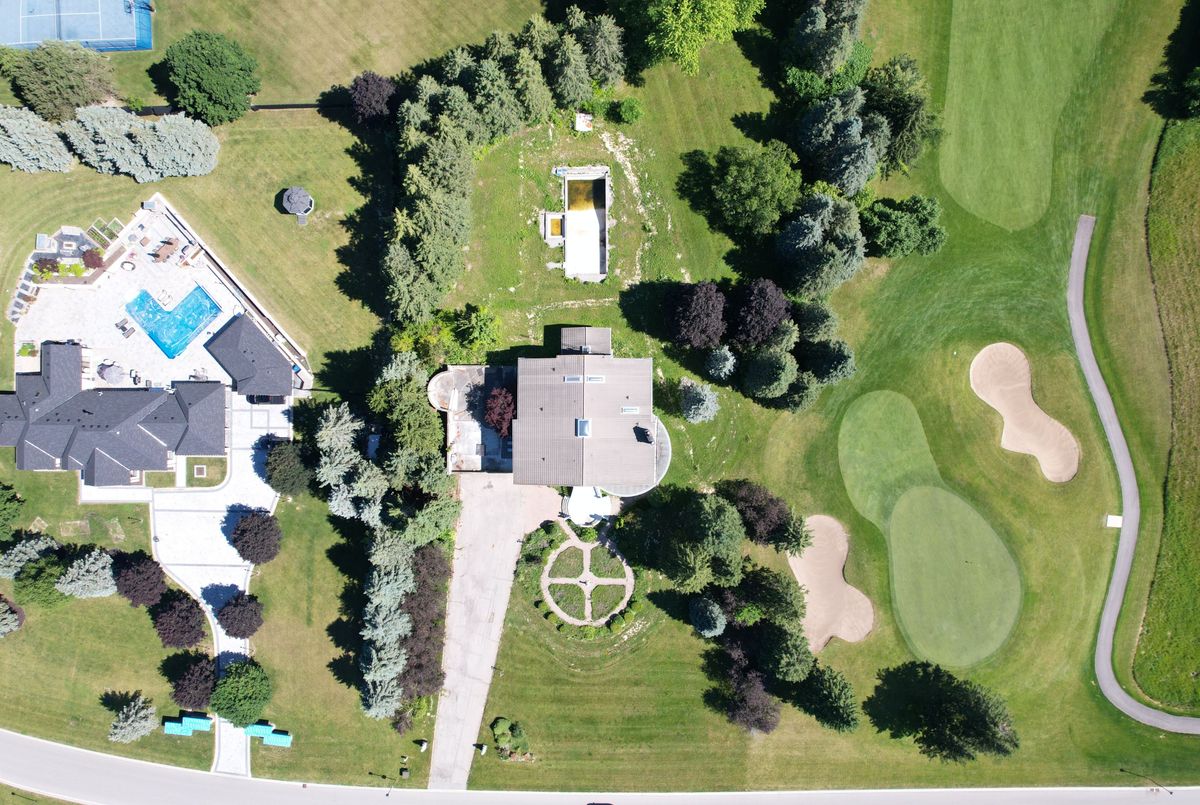 52 Nobleton Lakes Drive 52 Nobleton Lakes Drive King