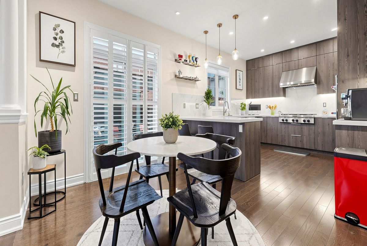 1116 Veterans Way 1116 Veterans Way Newmarket