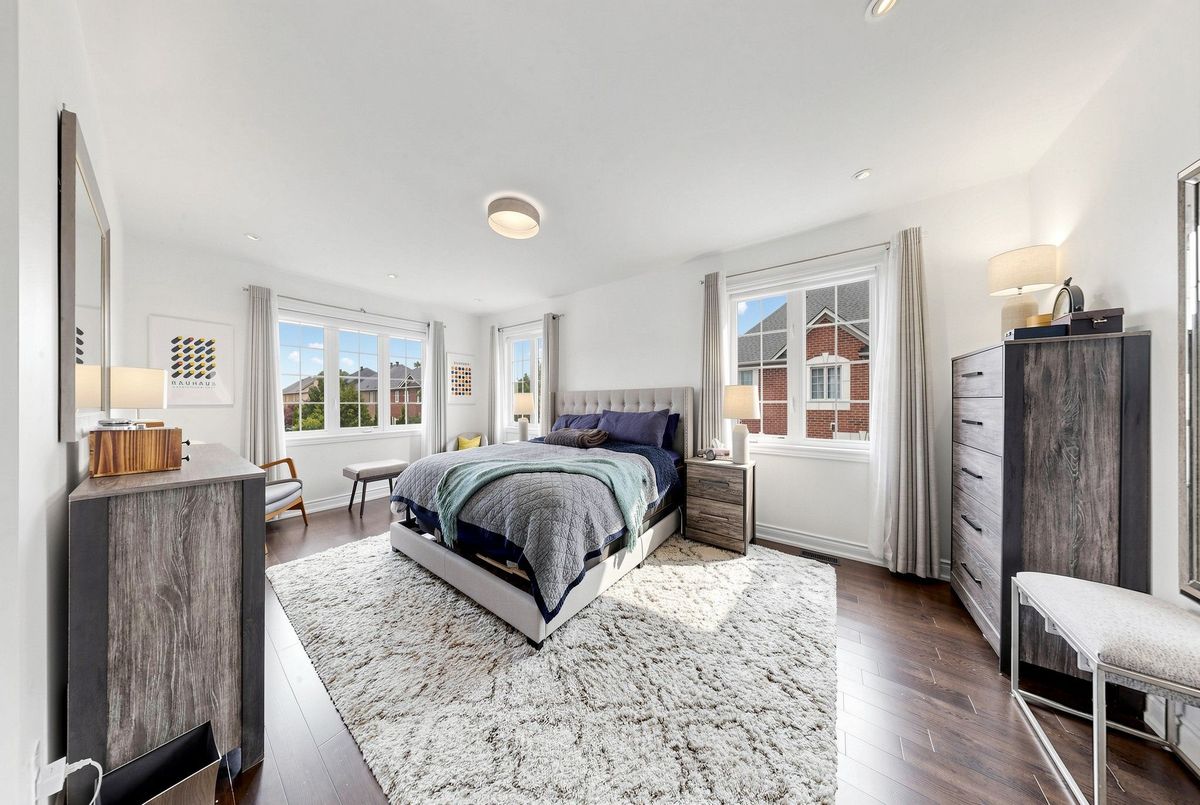 1116 Veterans Way 1116 Veterans Way Newmarket