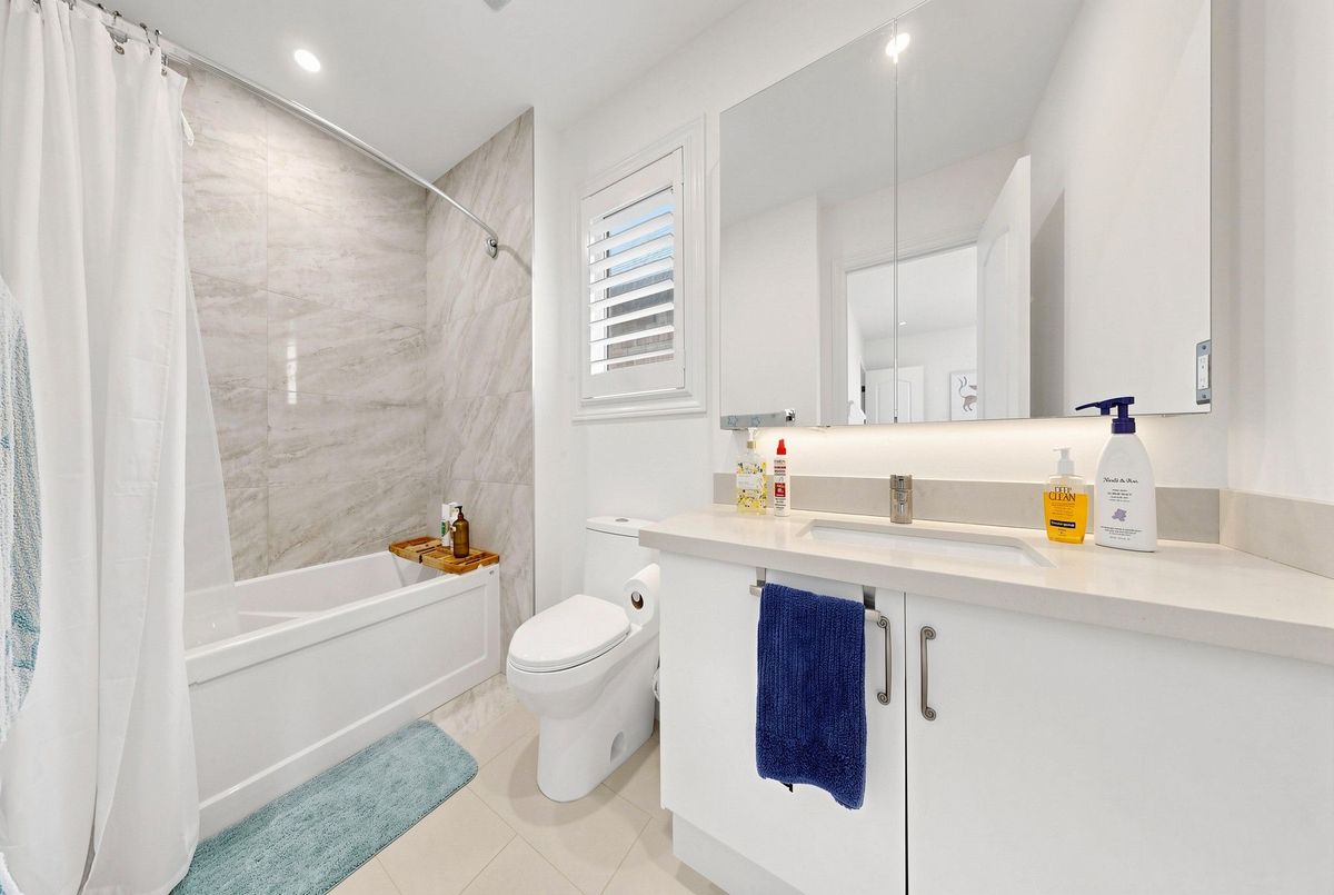 1116 Veterans Way 1116 Veterans Way Newmarket