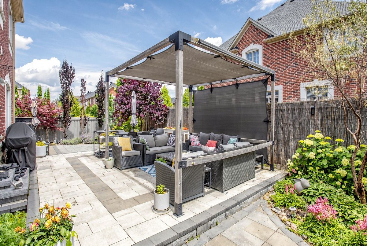 1116 Veterans Way 1116 Veterans Way Newmarket
