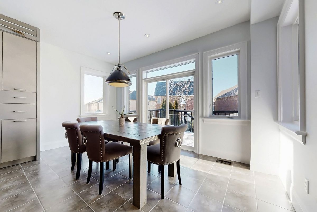 1135 Cenotaph Boulevard 1135 Cenotaph Boulevard Newmarket