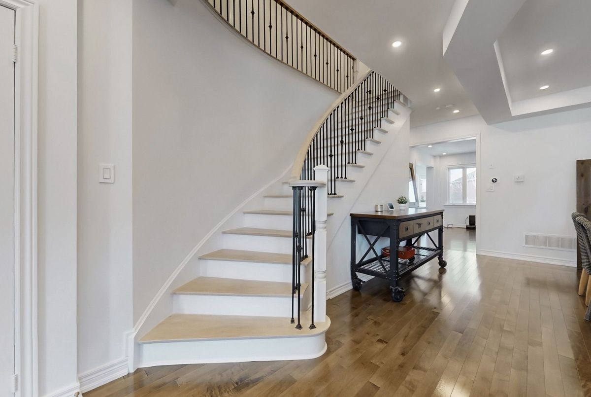 1135 Cenotaph Boulevard 1135 Cenotaph Boulevard Newmarket