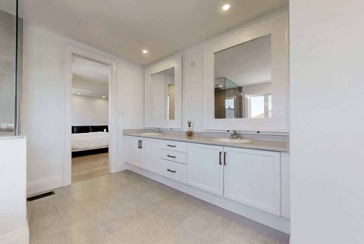 1135 Cenotaph Boulevard 1135 Cenotaph Boulevard Newmarket