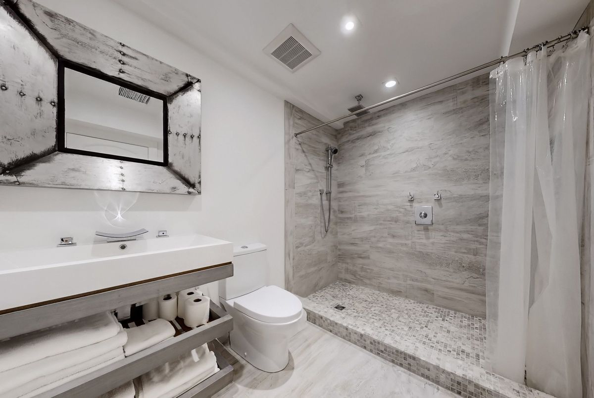 1135 Cenotaph Boulevard 1135 Cenotaph Boulevard Newmarket