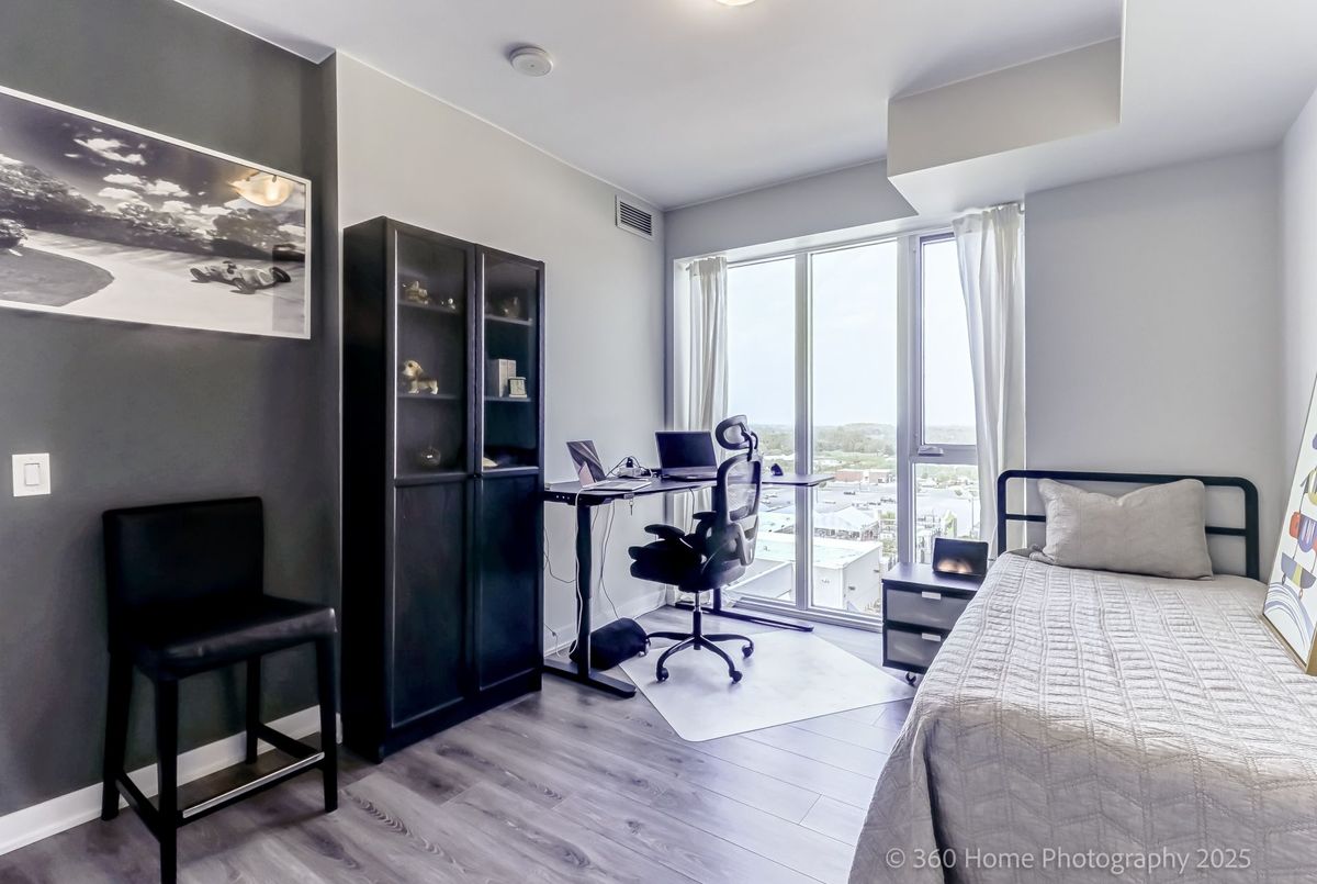 904-100 Eagle Rock Way W 904-100 Eagle Rock Way W Vaughan