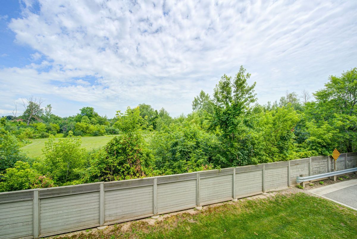 20 Genuine Lane W 20 Genuine Lane W Richmond Hill