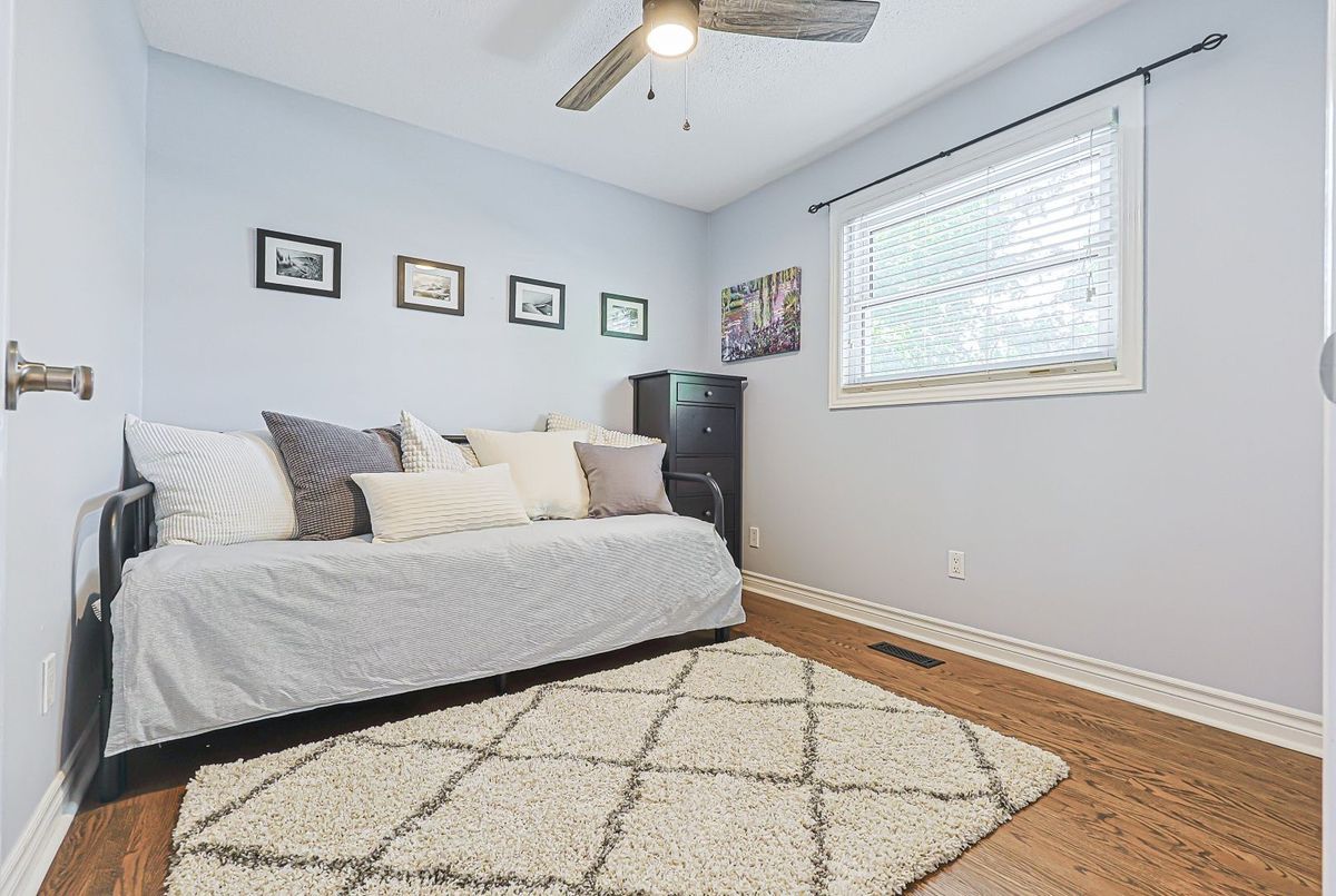 380 Selby Crescent 380 Selby Crescent Newmarket